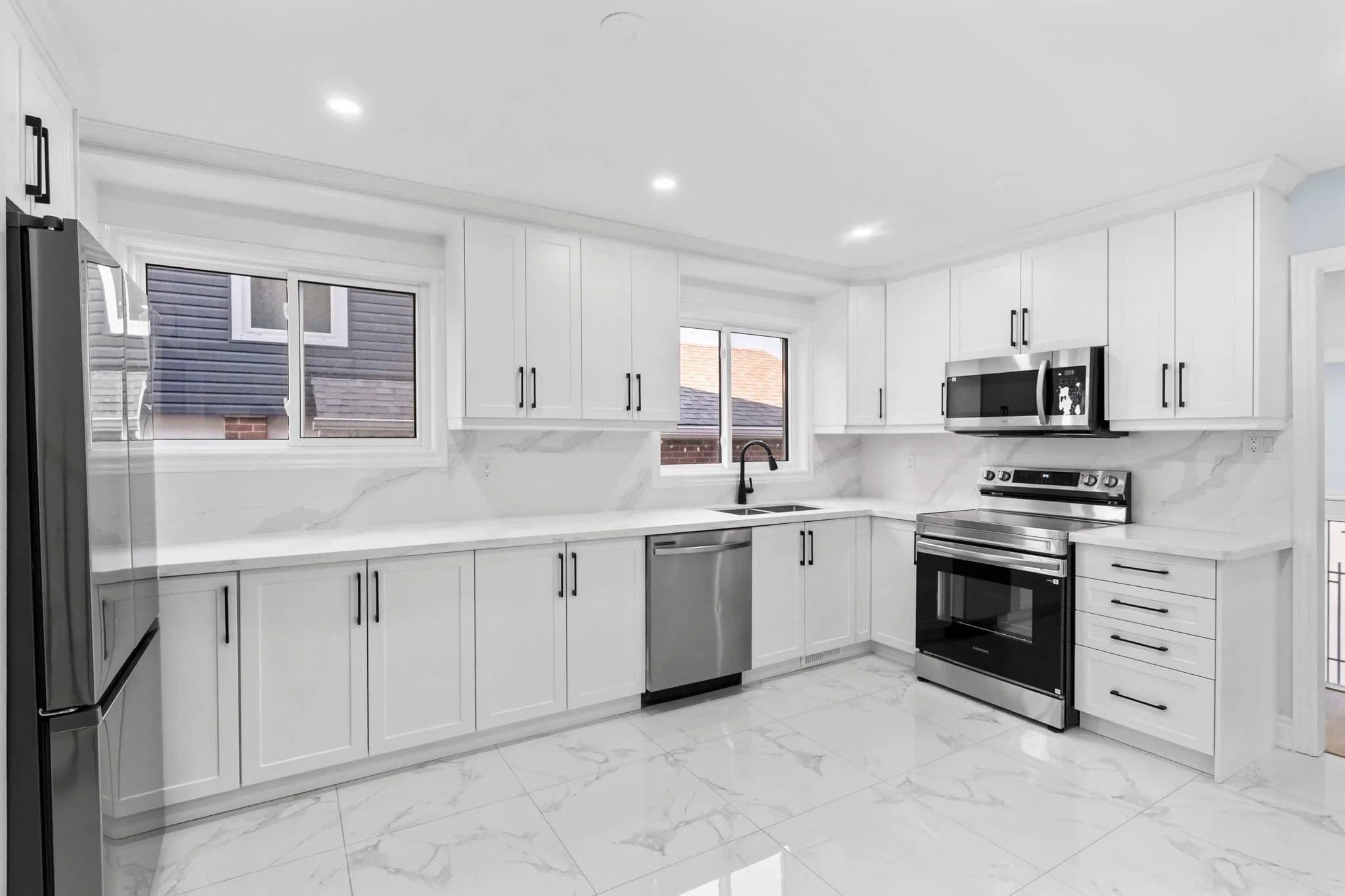 93 Ashford Court, Brampton, ON L6V 3E2