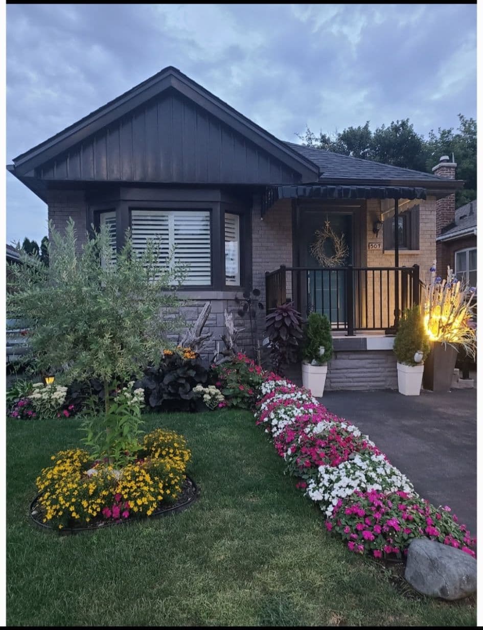 507 Upper James Street, Hamilton, ON L9C 2X9