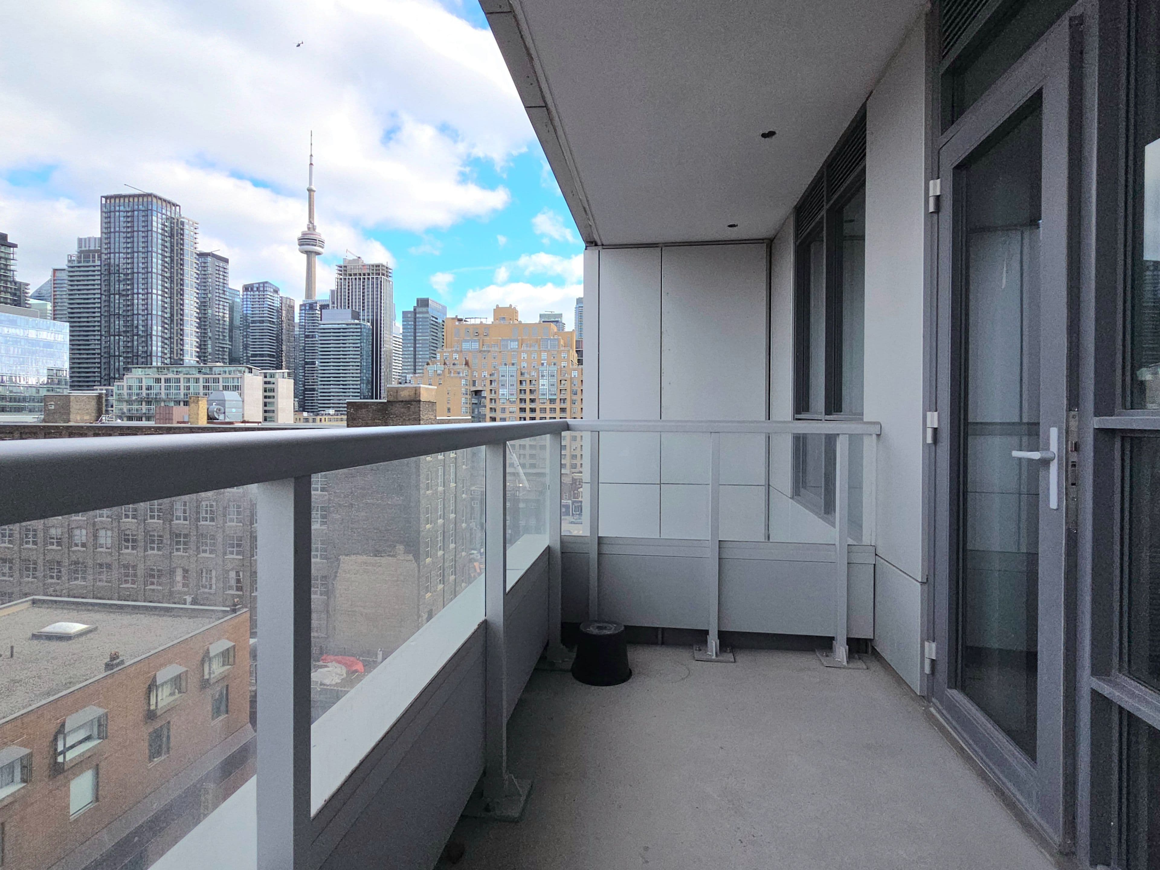 38 Cameron Street 812, Toronto C01, ON M5T 0C3