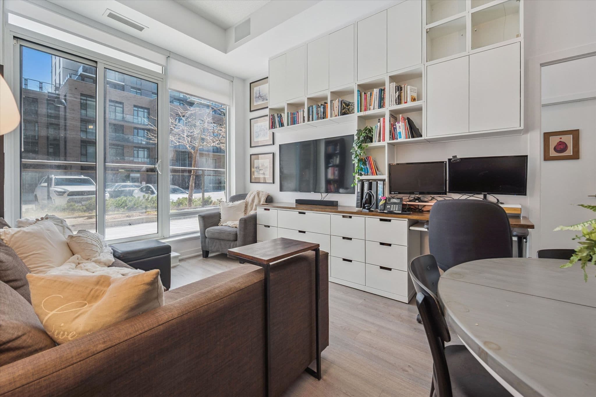 85 Duke Street W 103, Kitchener, ON N2H 0B7