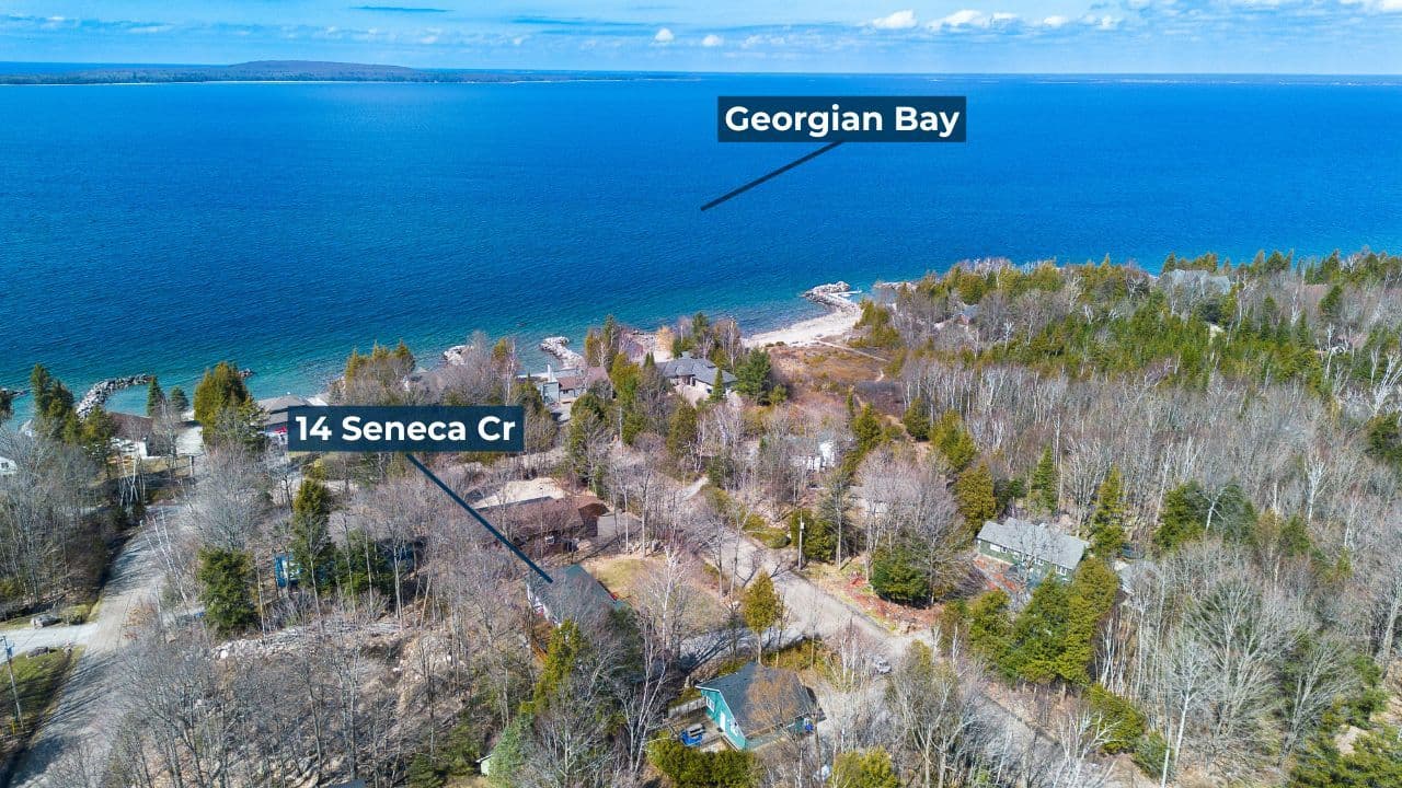 14 Seneca Crescent, Tiny, ON L9M 0C9