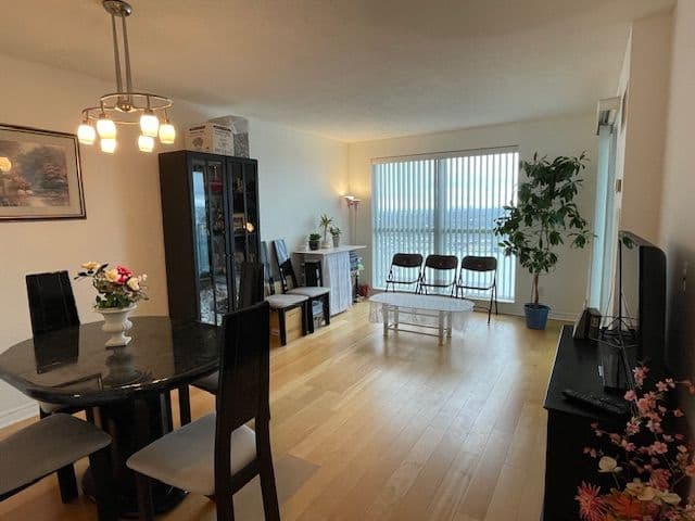 60 Town Centre Court 2603, Toronto E09, ON M1P 0B1