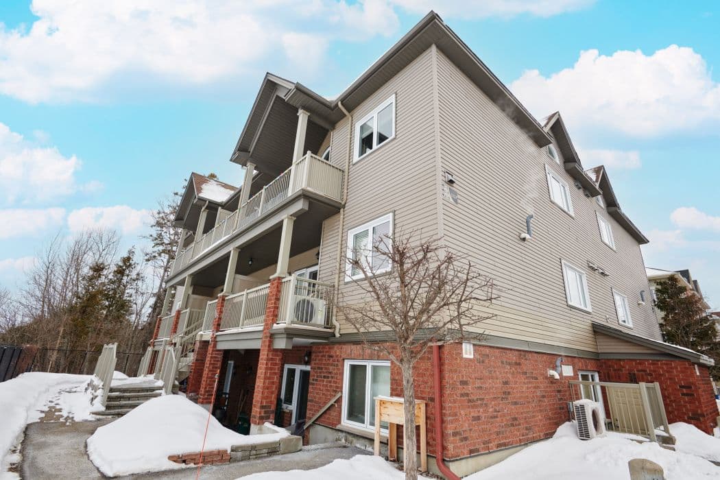 1107 E Stittsville Main Street 89, Stittsville - Munster - Richmond, ON K2S 0C8