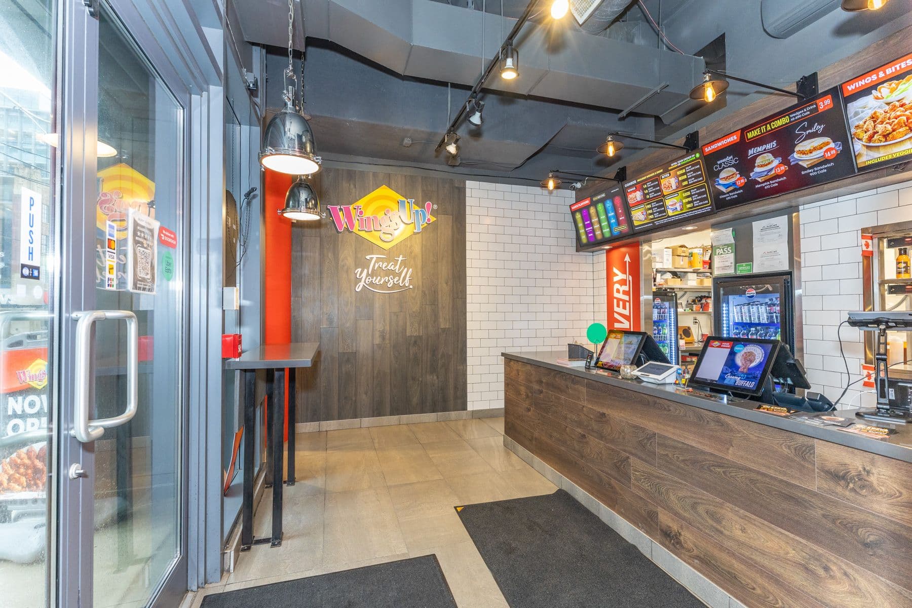 22 Bathurst Street 22B, Toronto C08, ON M5V 0G8