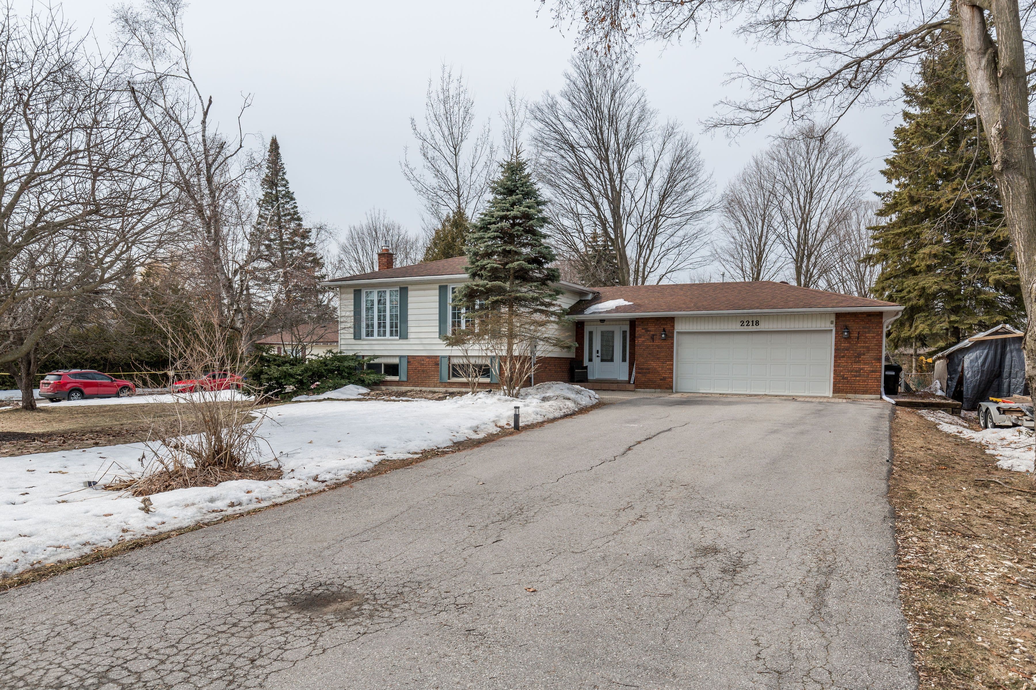 2218 Mildred Avenue, Innisfil, ON L9S 2B9