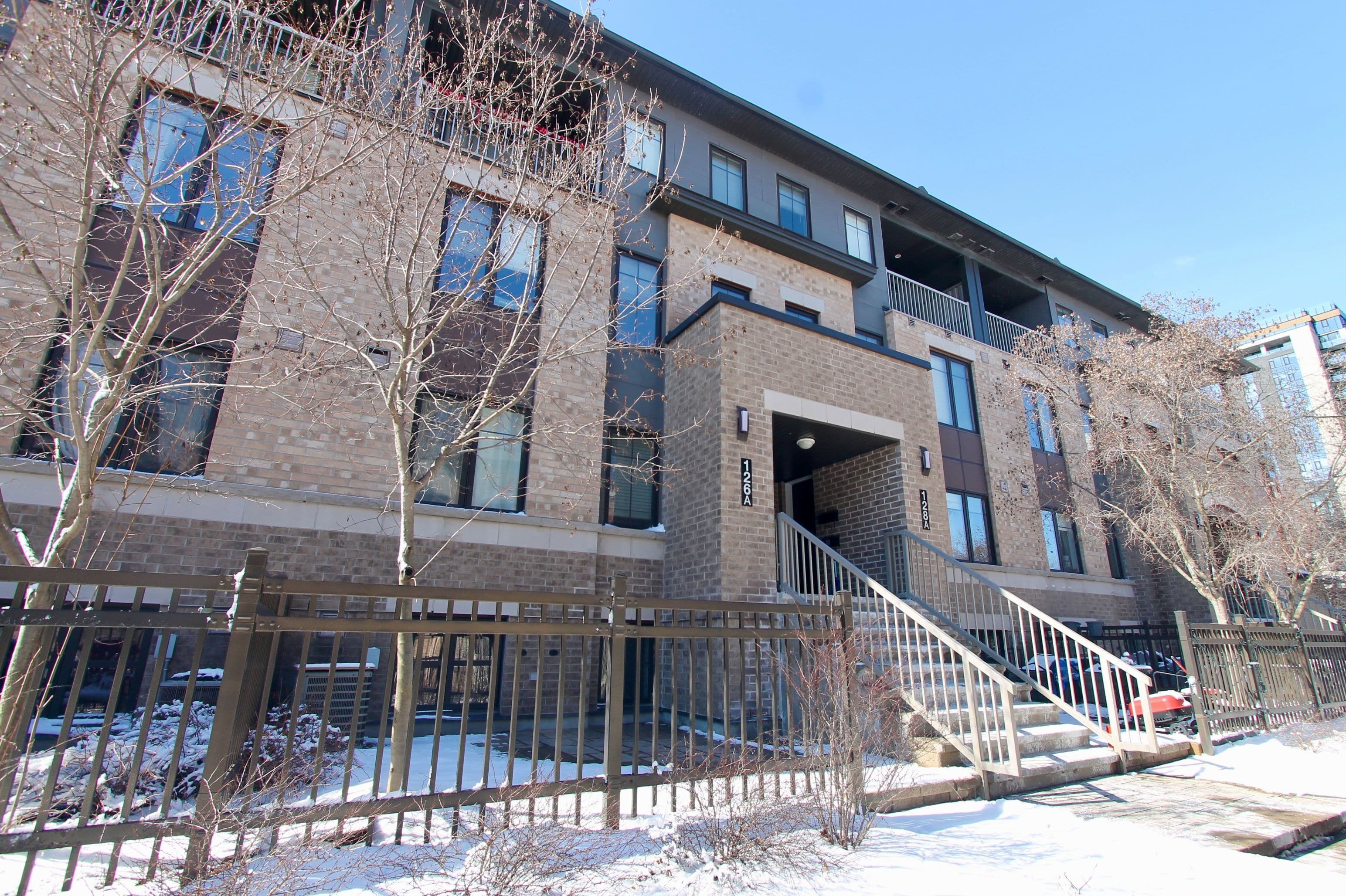 126A Lindenshade Drive, Barrhaven, ON K2J 5R5