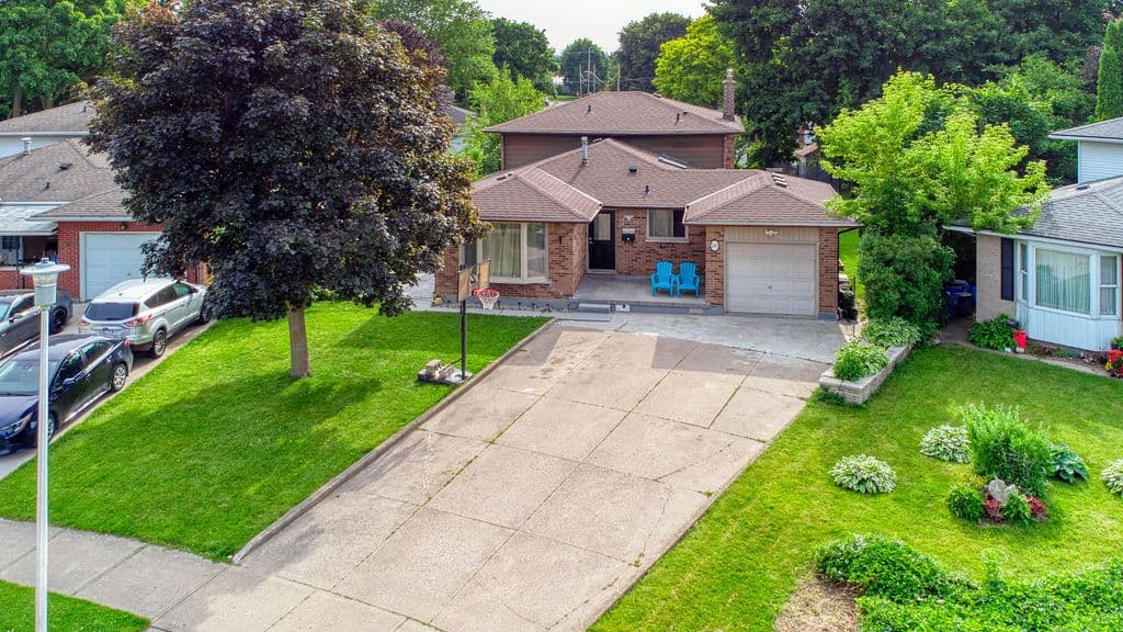 280 Regal Drive, London East, ON N5Y 4Z9