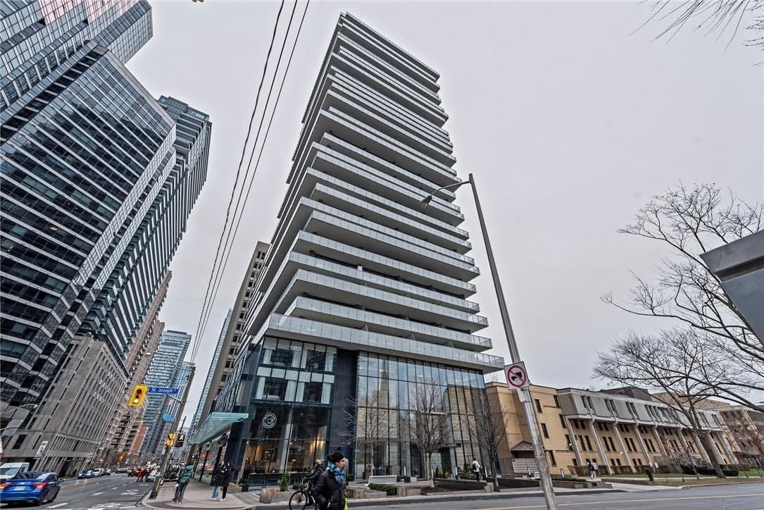 57 St Joseph Street 206, Toronto C01, ON M5S 0C5