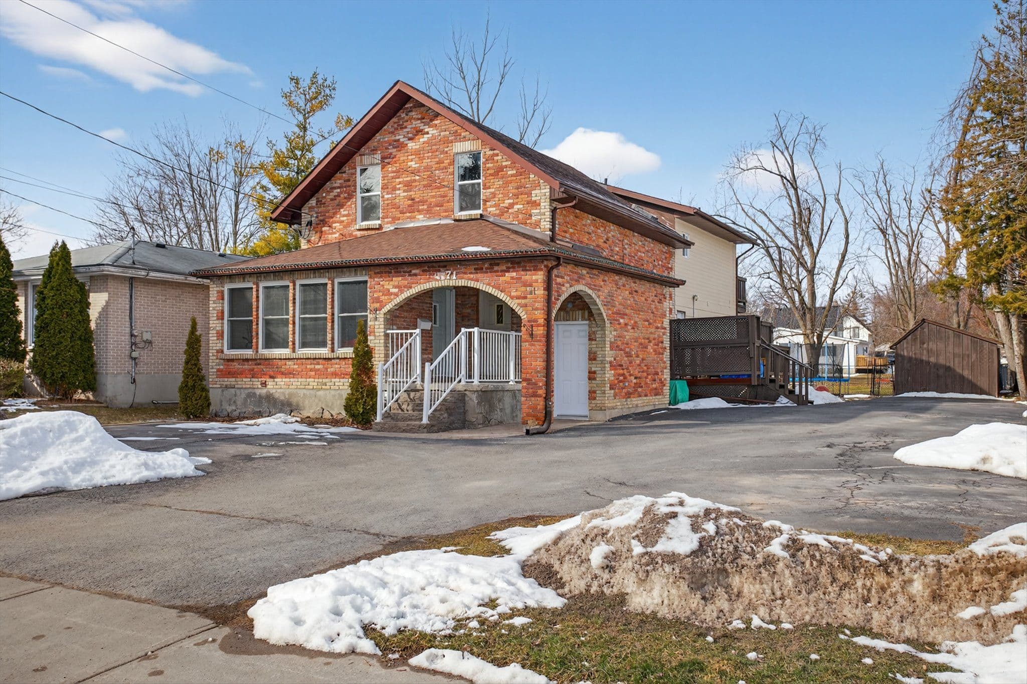 71 Albert Street S, Kawartha Lakes, ON K9V 3H3