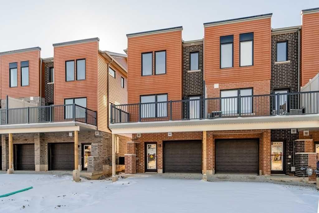 79 Fairlane Avenue, Barrie, ON L9J 0M9