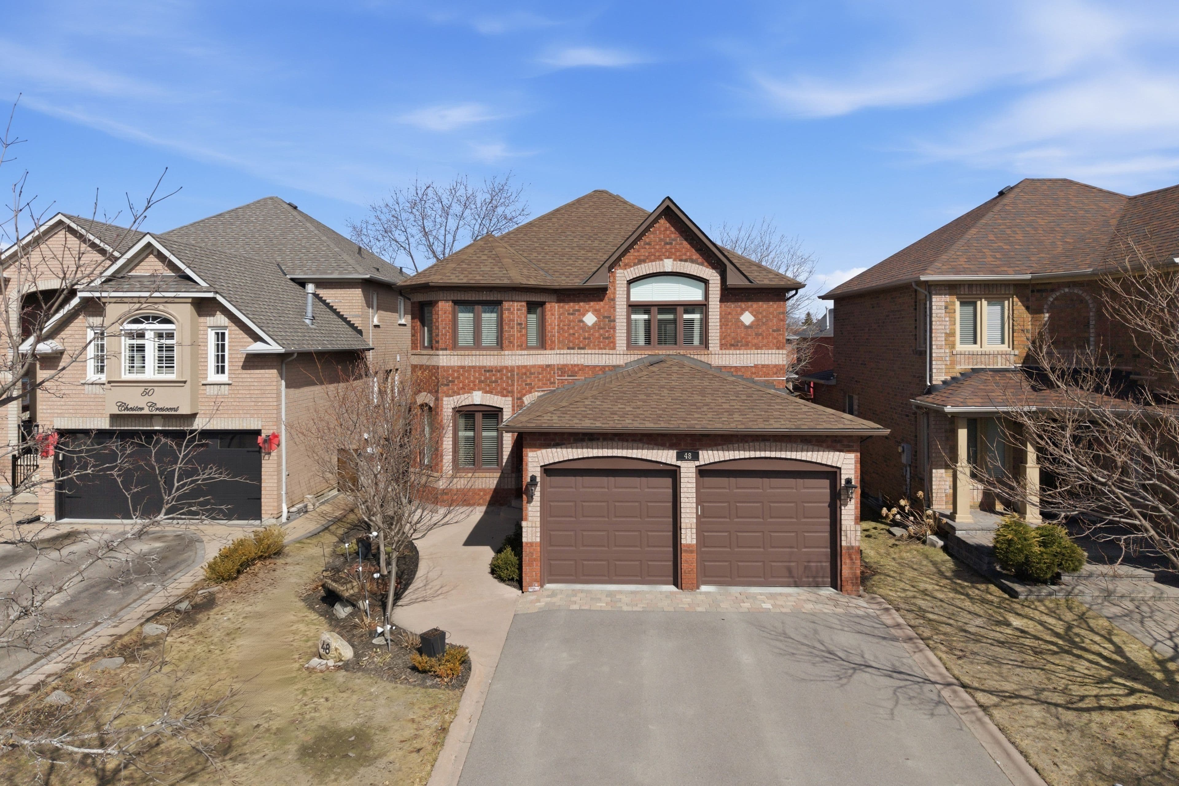 48 Chester Crescent, Halton Hills, ON L7G 5W5
