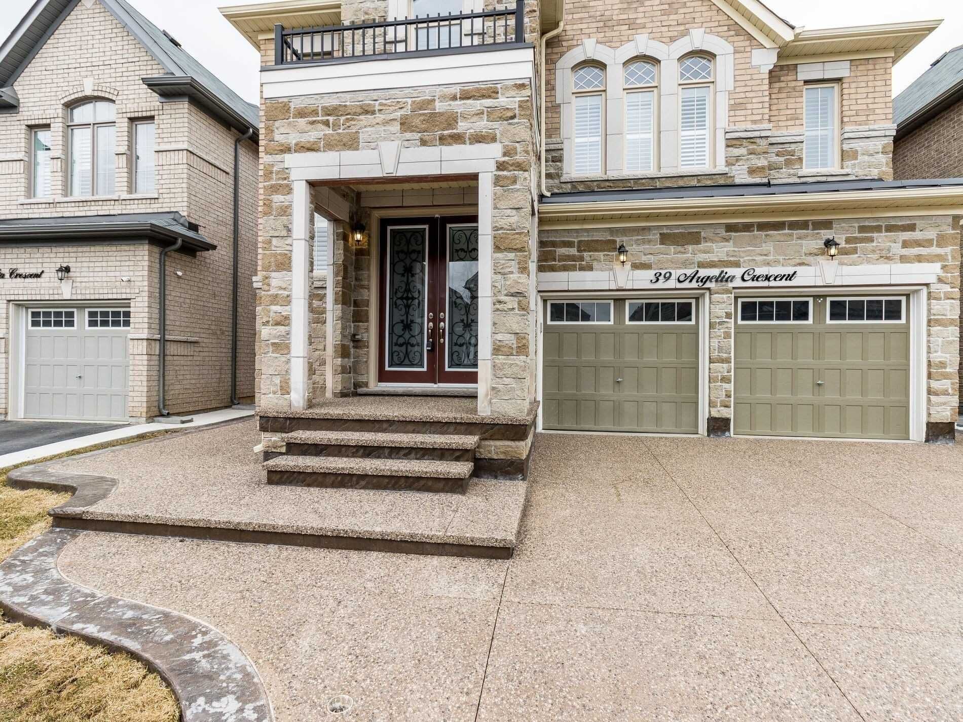 39 Argelia Crescent, Brampton, ON L6X 5N5