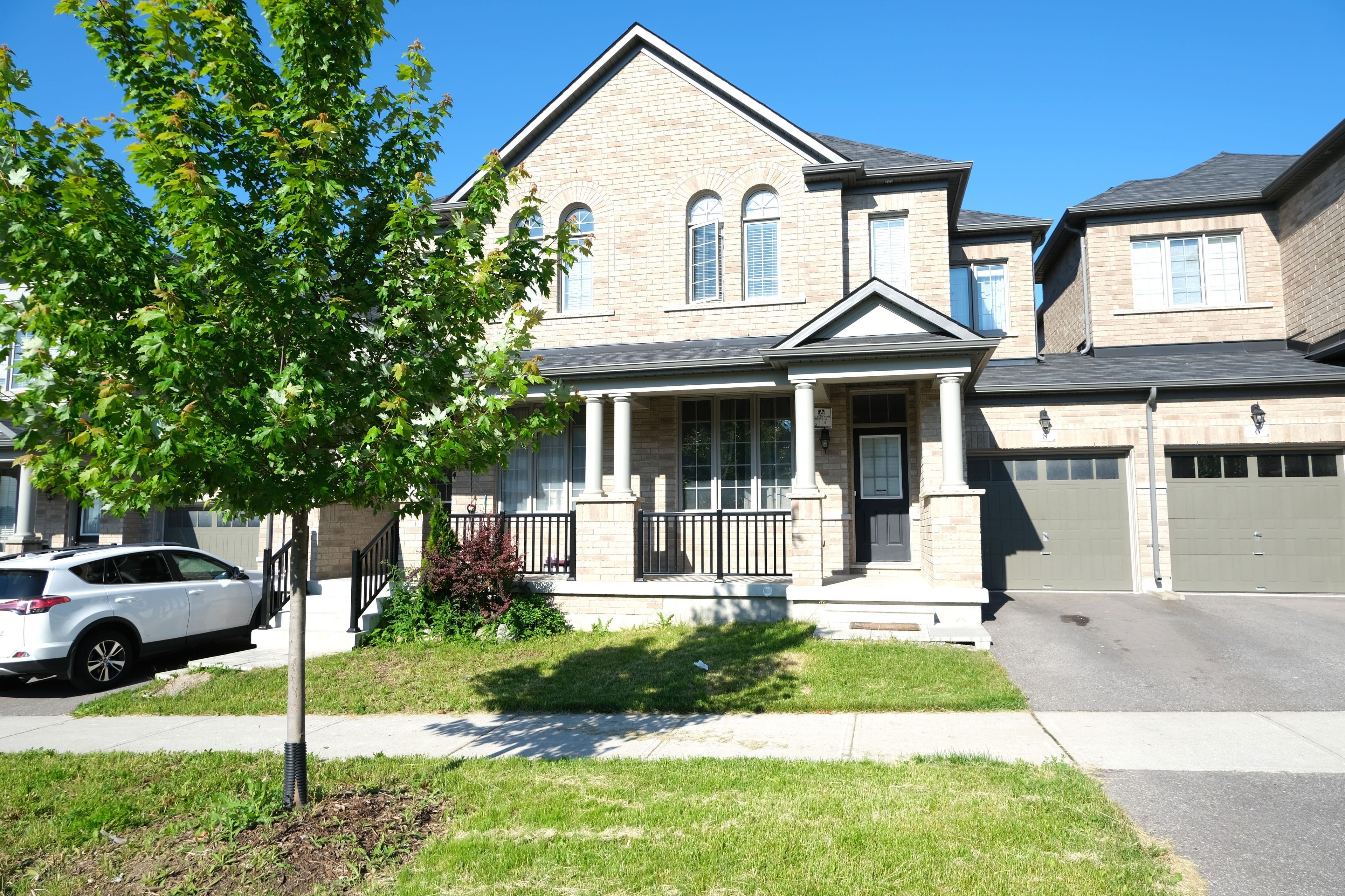 8 James Glover Drive, Markham, ON L6C 0W1