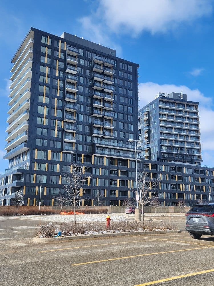 4878 Powers Common 215, Burlington, ON L7M 0W7