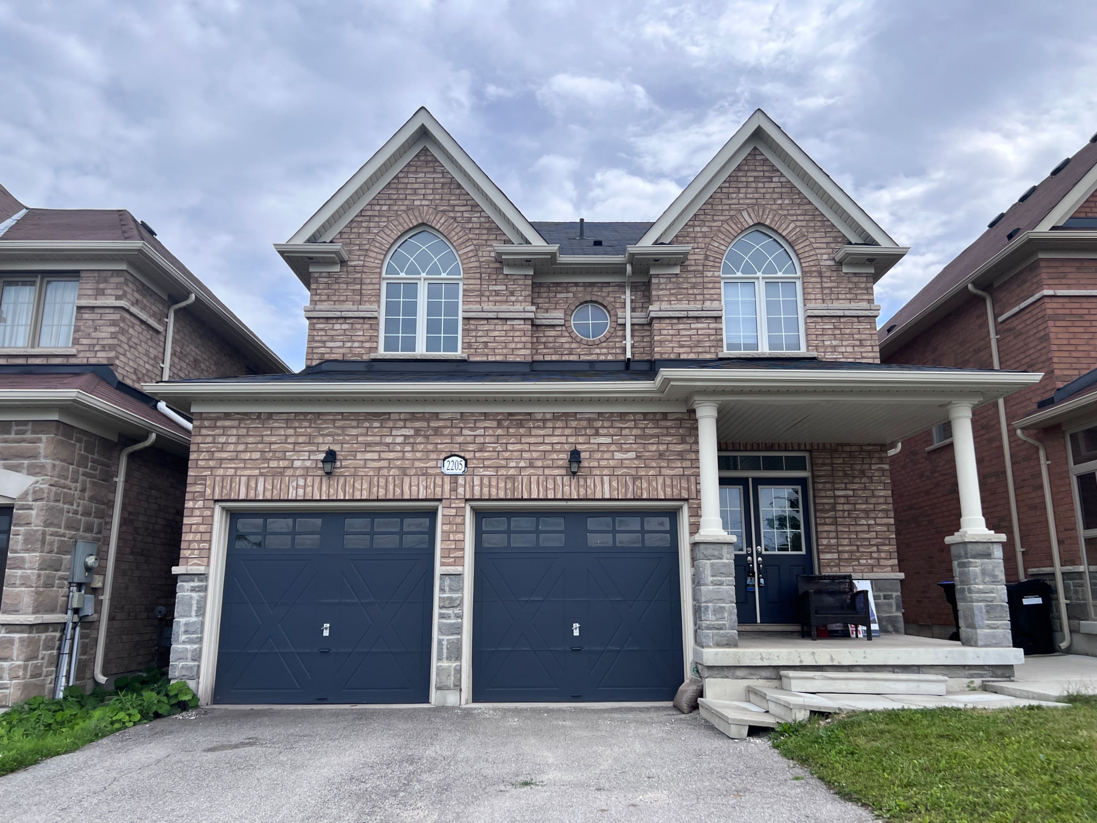 2205 Dawson Crescent, Innisfil, ON L9S 0G9