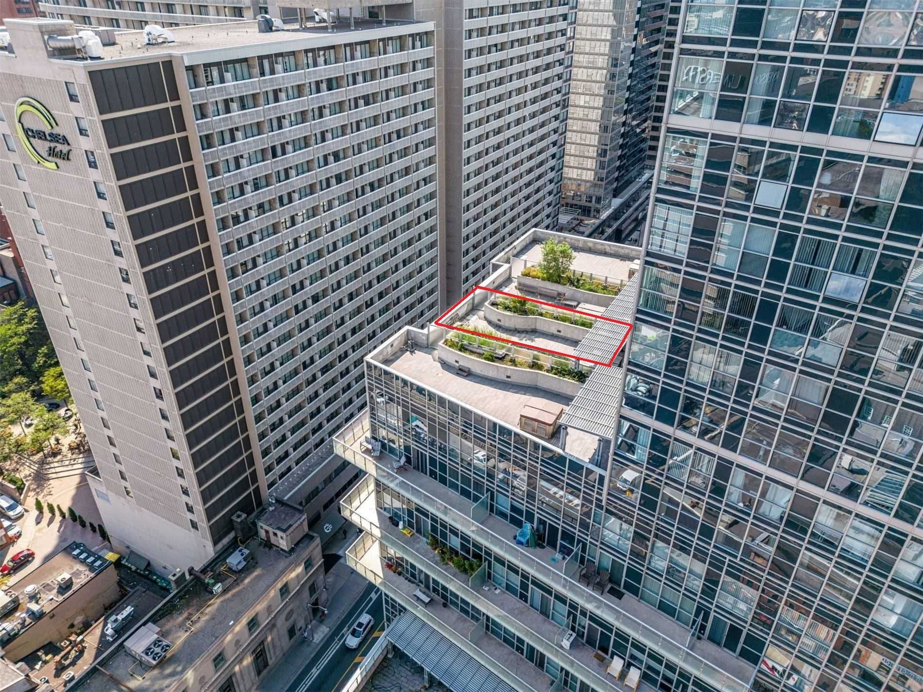 386 Yonge Street 1408, Toronto C01, ON M5B 0A5