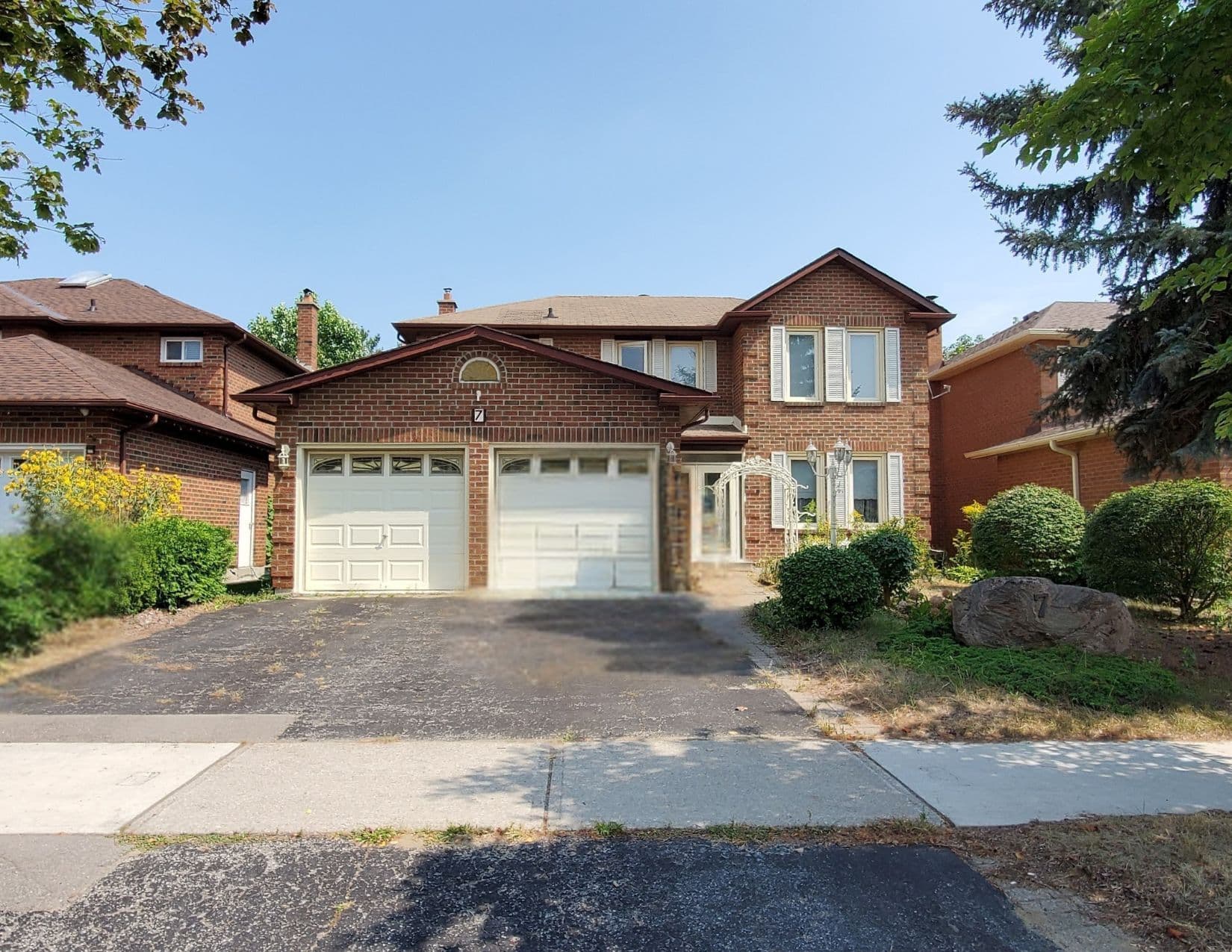 7 Calthorpe Avenue Basement Unit A, Toronto E10, ON M1C 3S3