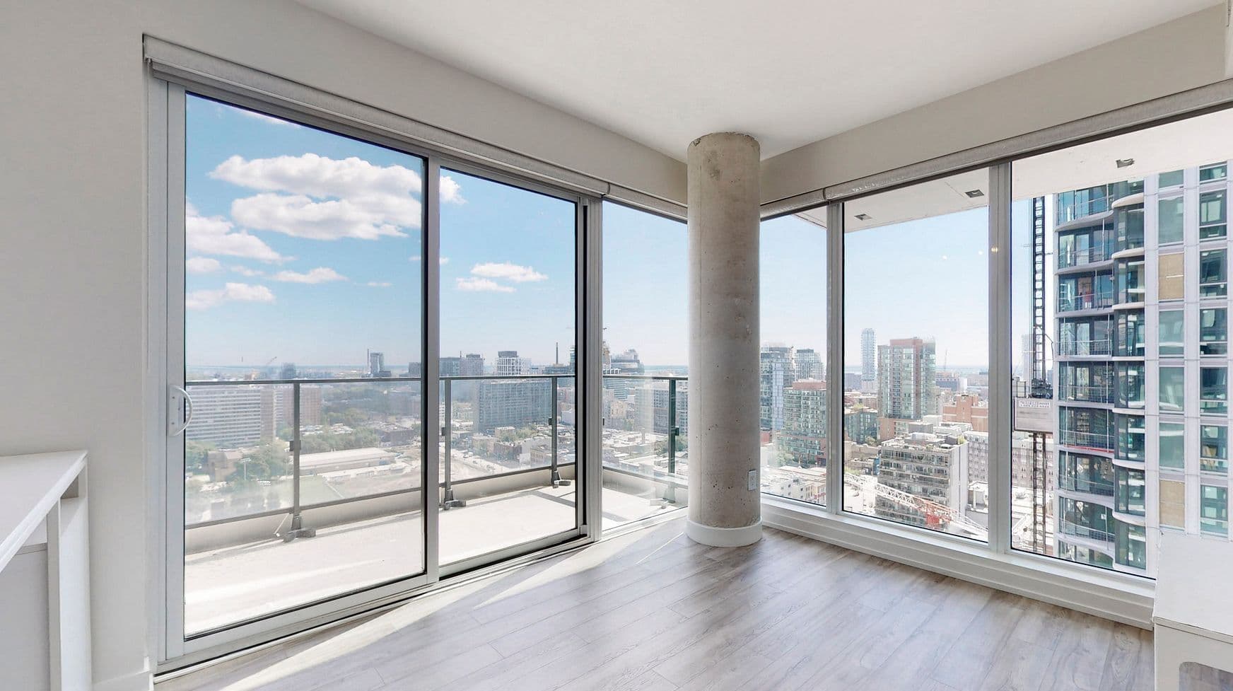 77 Shuter Street 2306, Toronto C08, ON M5B 0B8