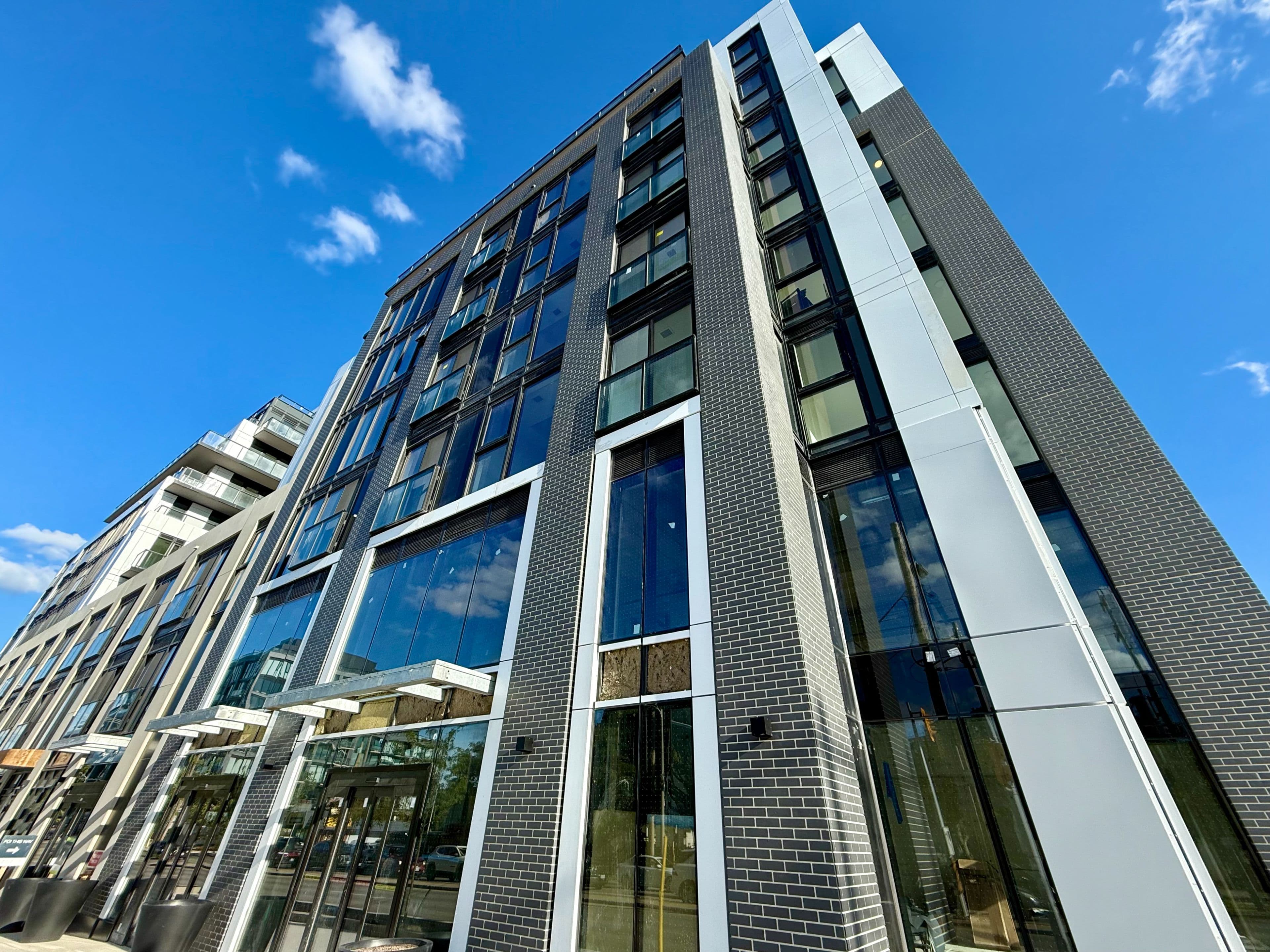 799 The Queensway N/A 523, Toronto W07, ON M8Z 0H3