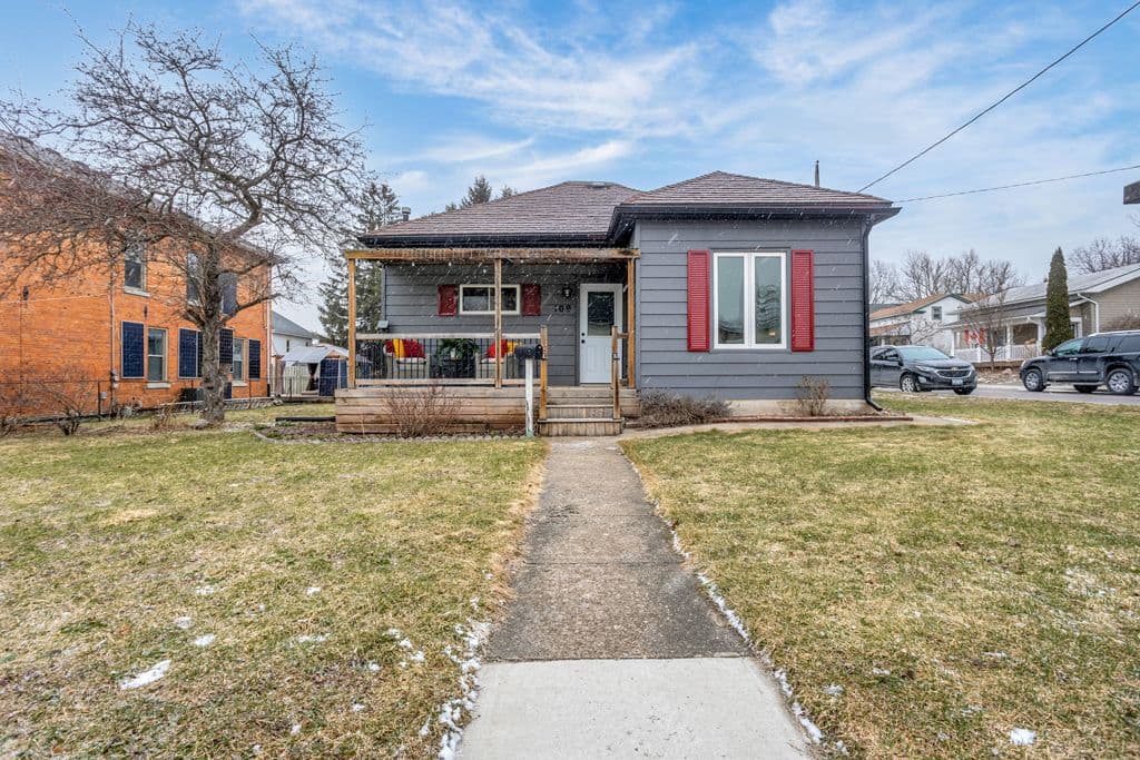 109 Carroll Street, Ingersoll, ON N5C 1W1