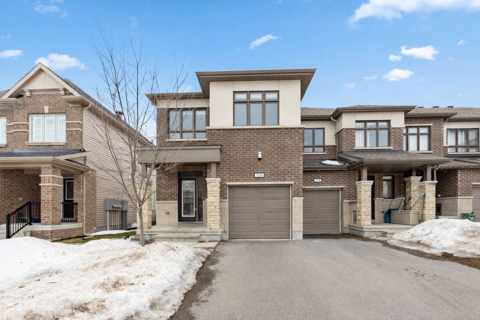 320 Lipizzaner Street, Stittsville - Munster - Richmond, ON K2S 0X9
