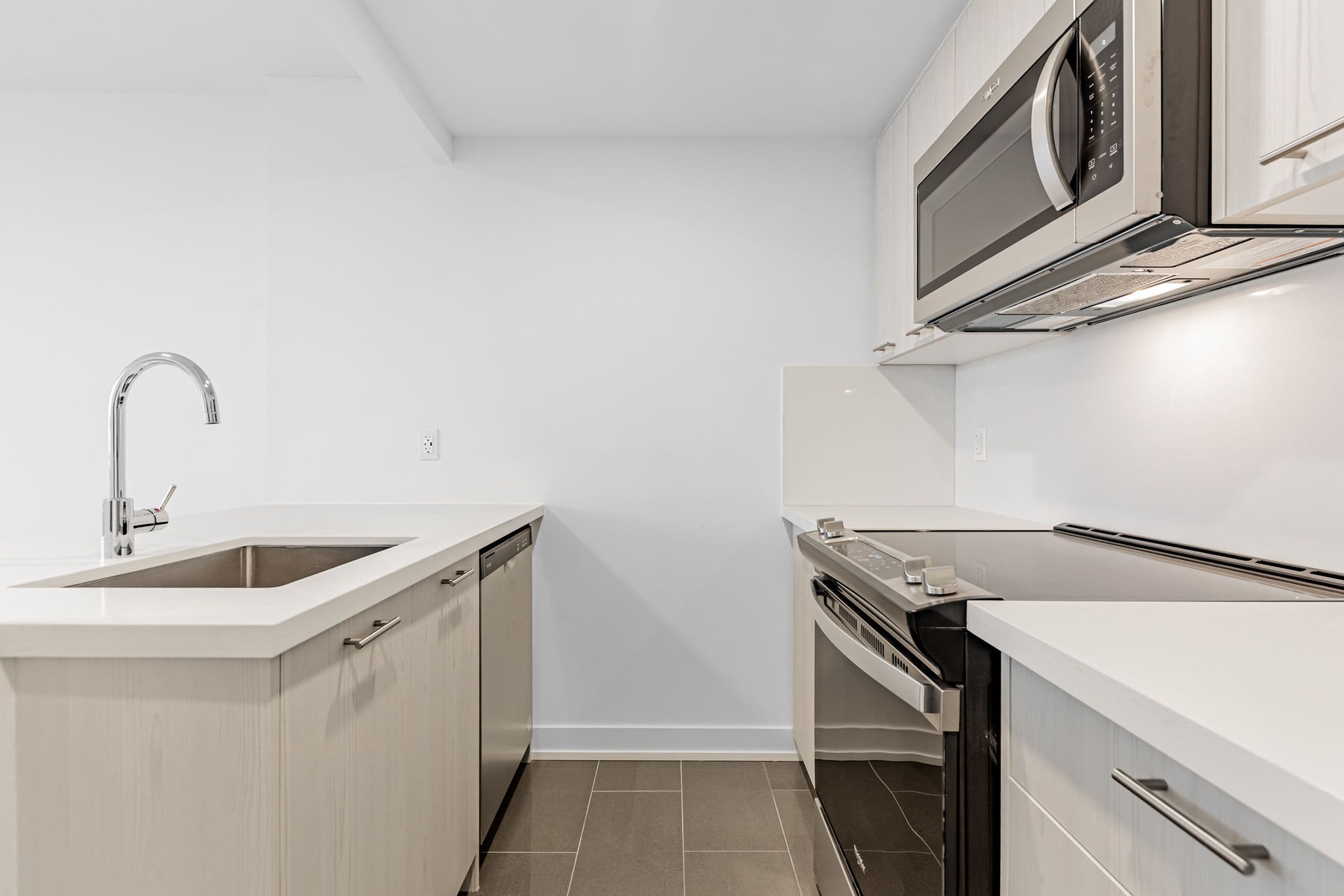 191 Sherbourne Street 1608, Toronto C08, ON M5A 3X1