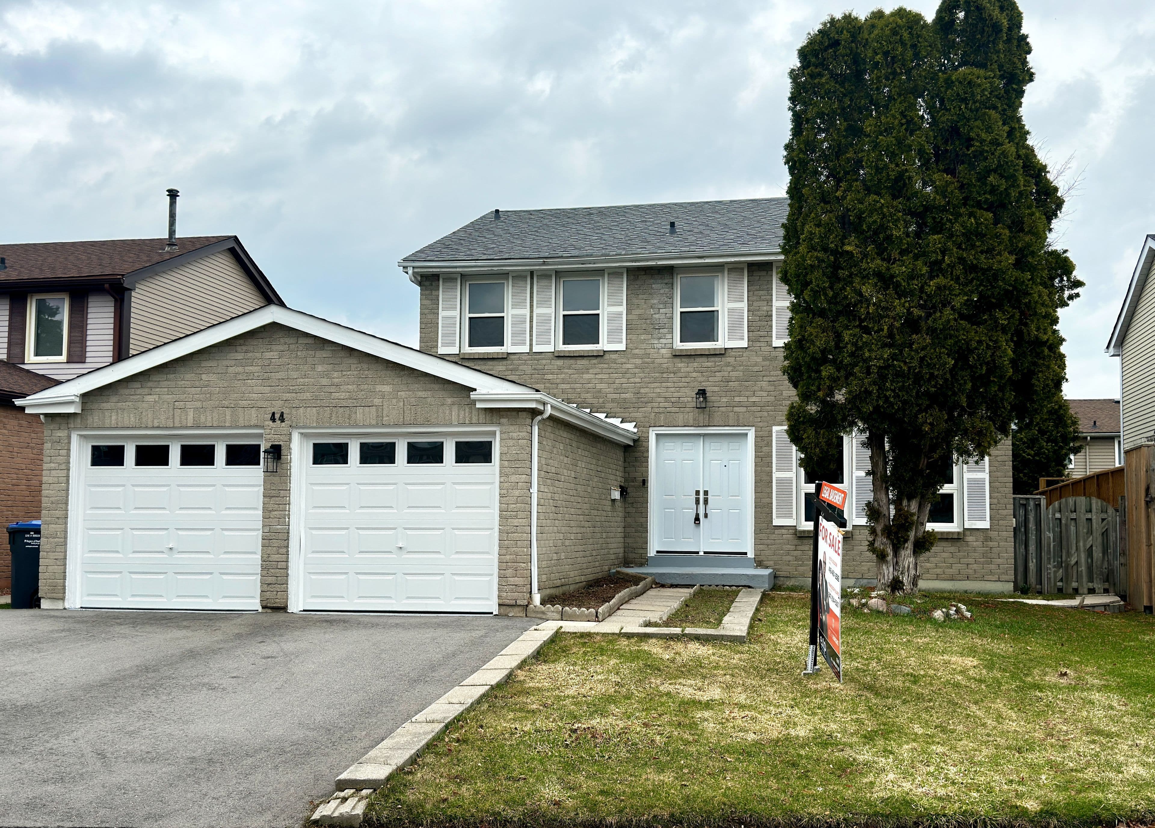 44 Newcastle Crescent, Brampton, ON L6S 3Y8