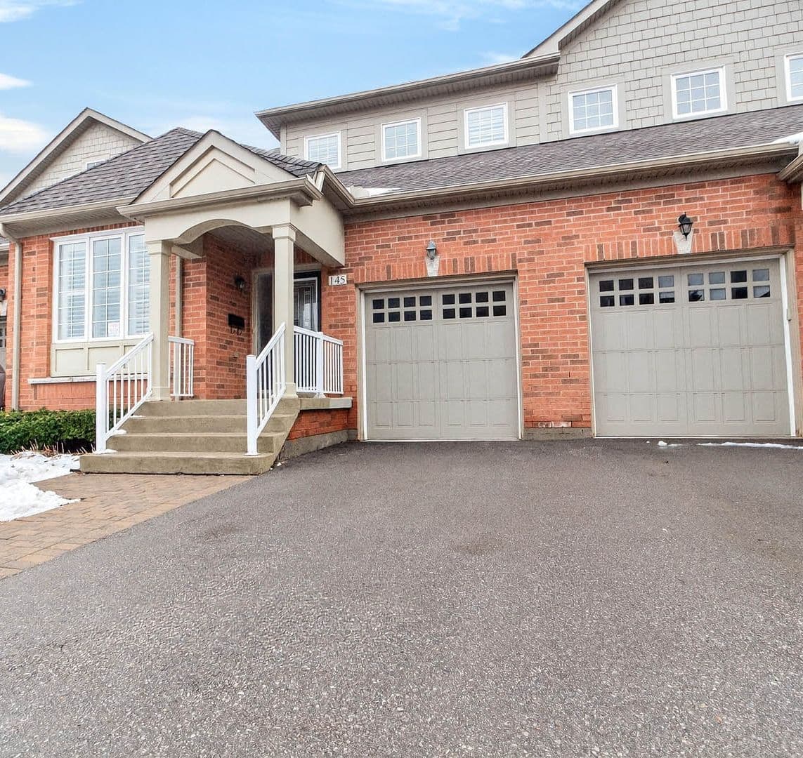 145 Louisbourg Way, Markham, ON L6E 2A2