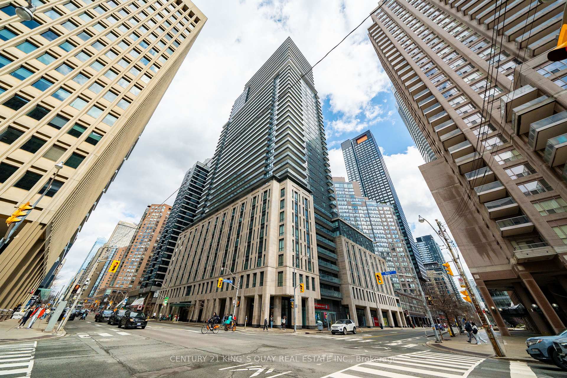 955 Bay Street PH5, Toronto C01, ON M5C 0C6