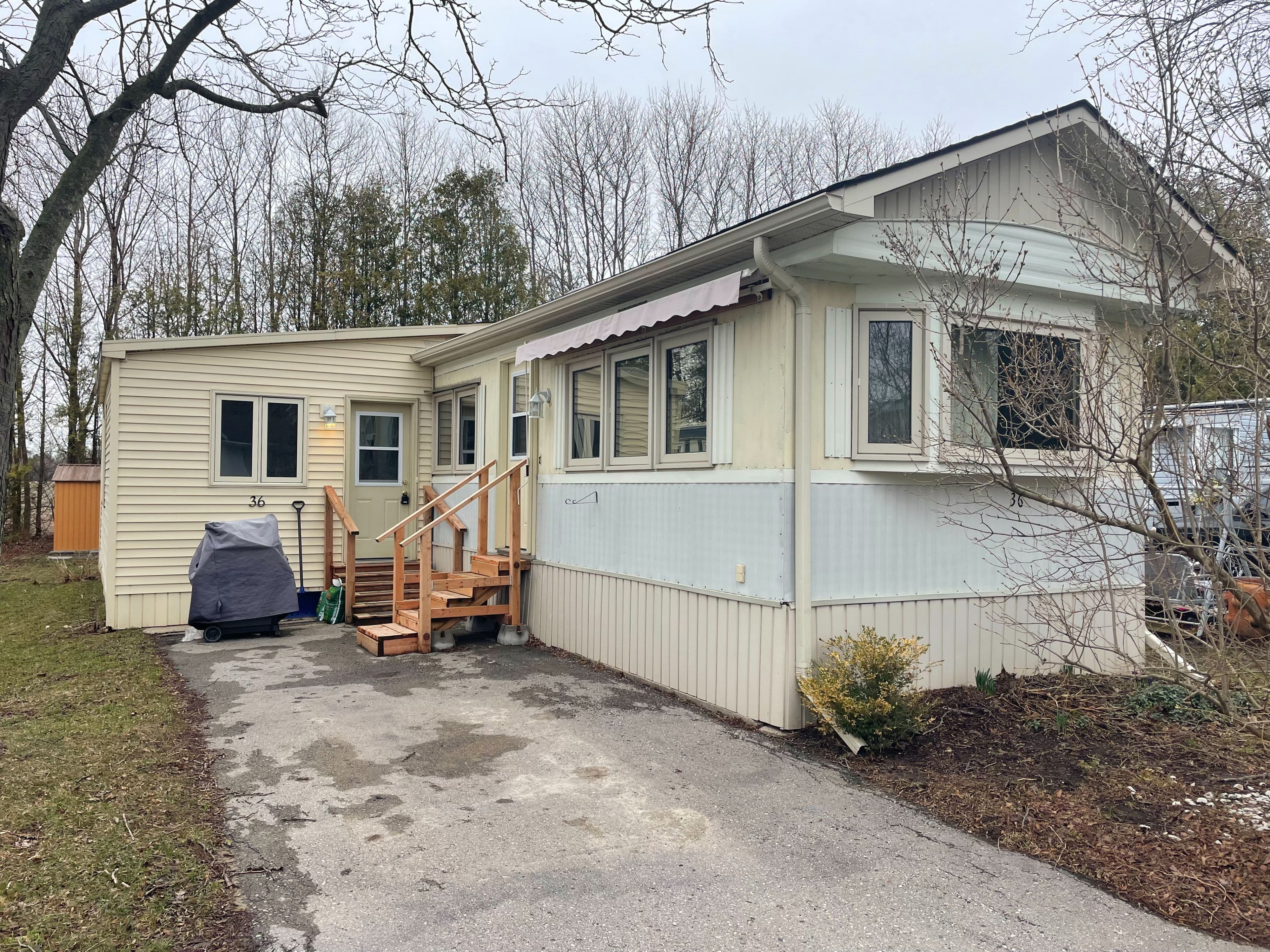 36 SUTTON Drive, Ashfield-Colborne-Wawanosh, ON N7A 3Y3