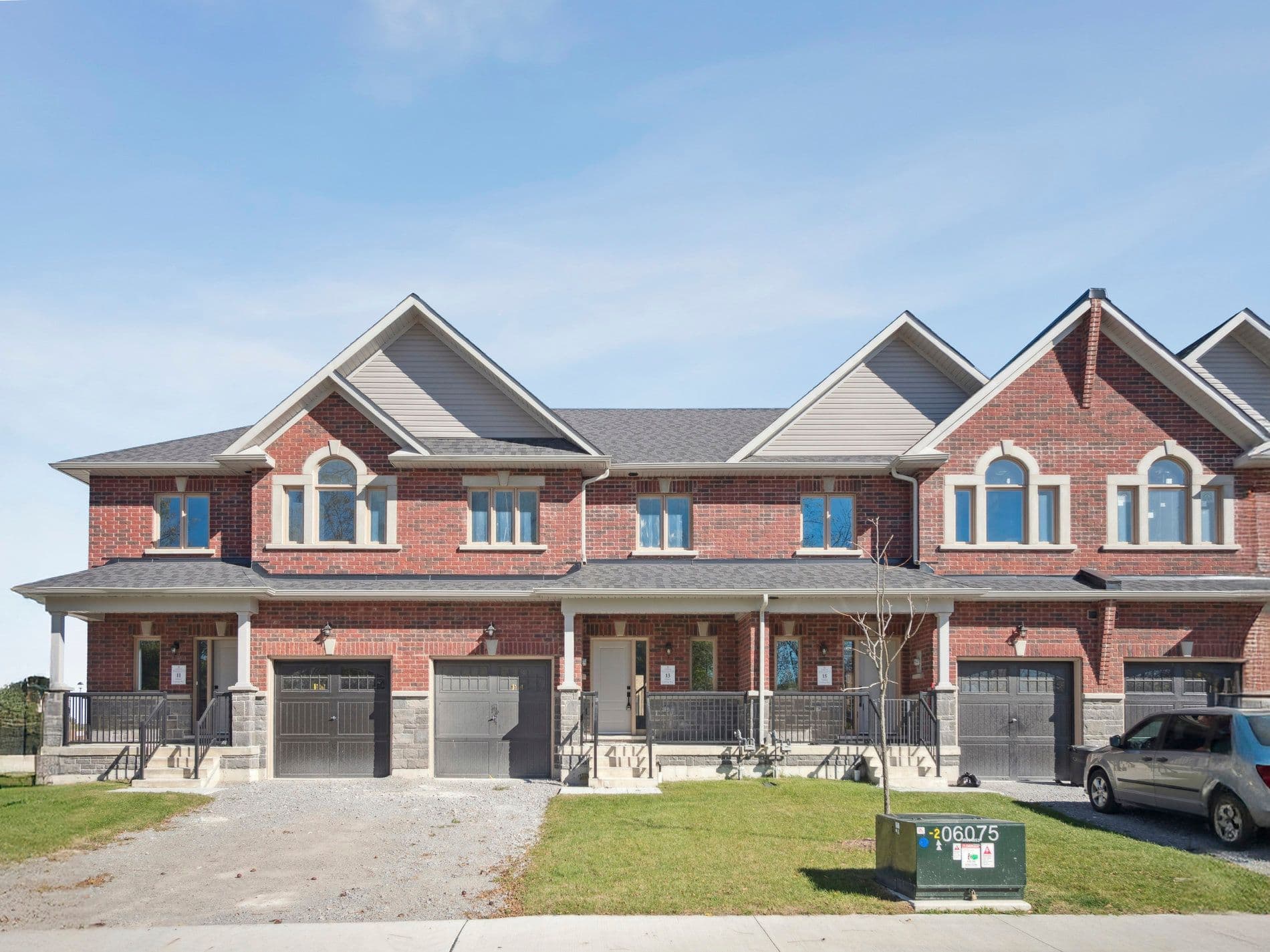 13 Hildred Cushing Way, Uxbridge, ON L9P 0S1