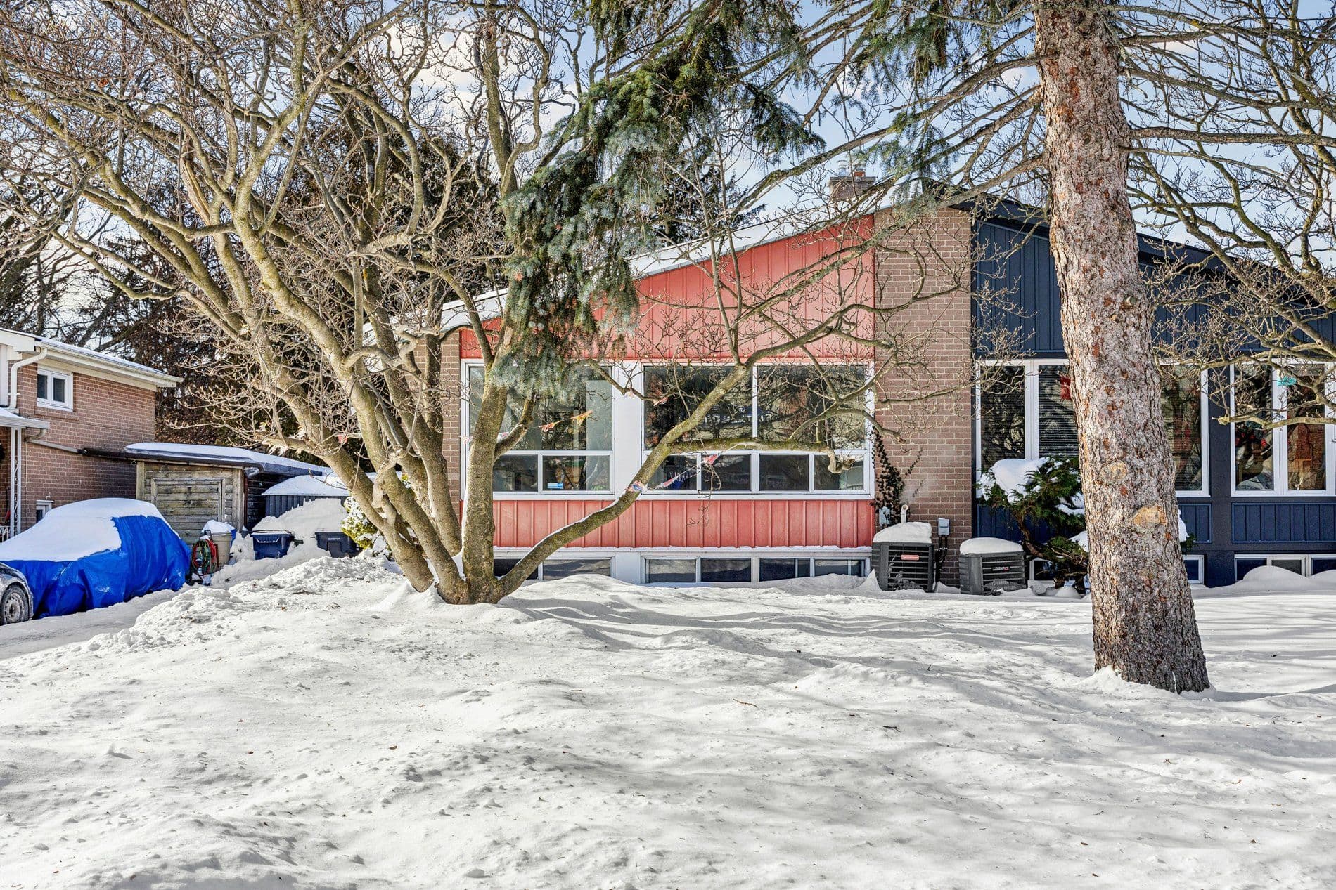 26 Fenside Drive, Toronto C13, ON M3A 2V3