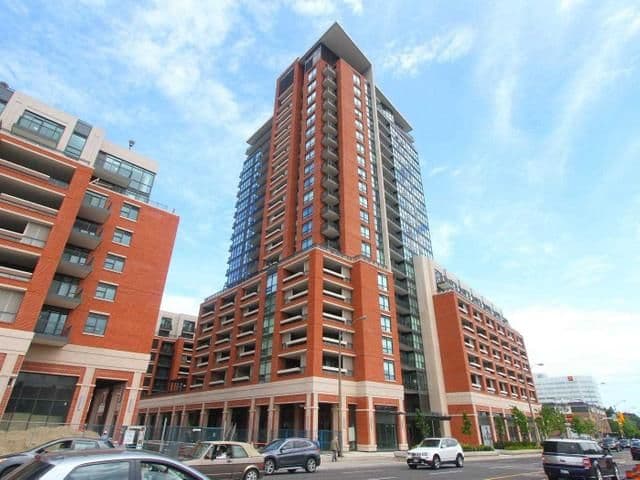800 Lawrence Avenue W 1921, Toronto W04, ON M6A 0B1