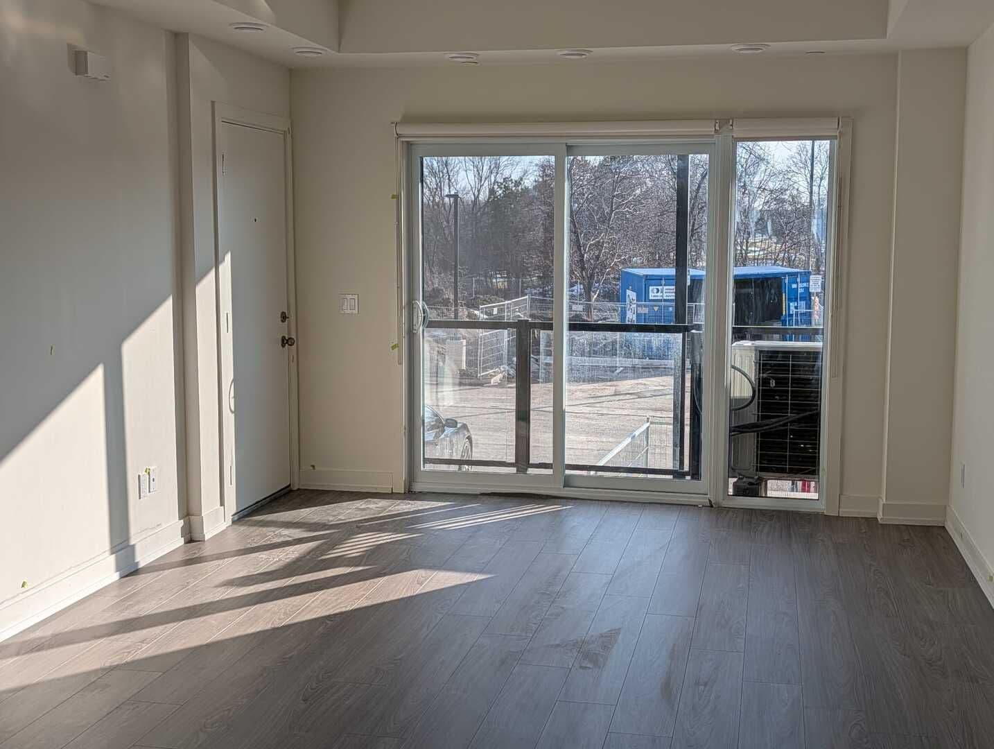 16 N Melbourbe Avenue 203B, St. Catharines, ON L2P 3J8