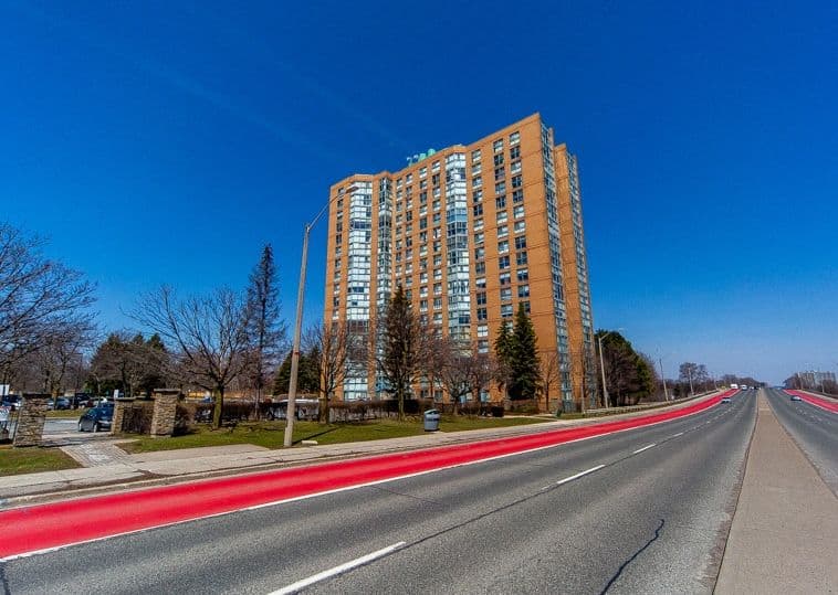 90 Dale Avenue 803, Toronto E08, ON M1J 3N4