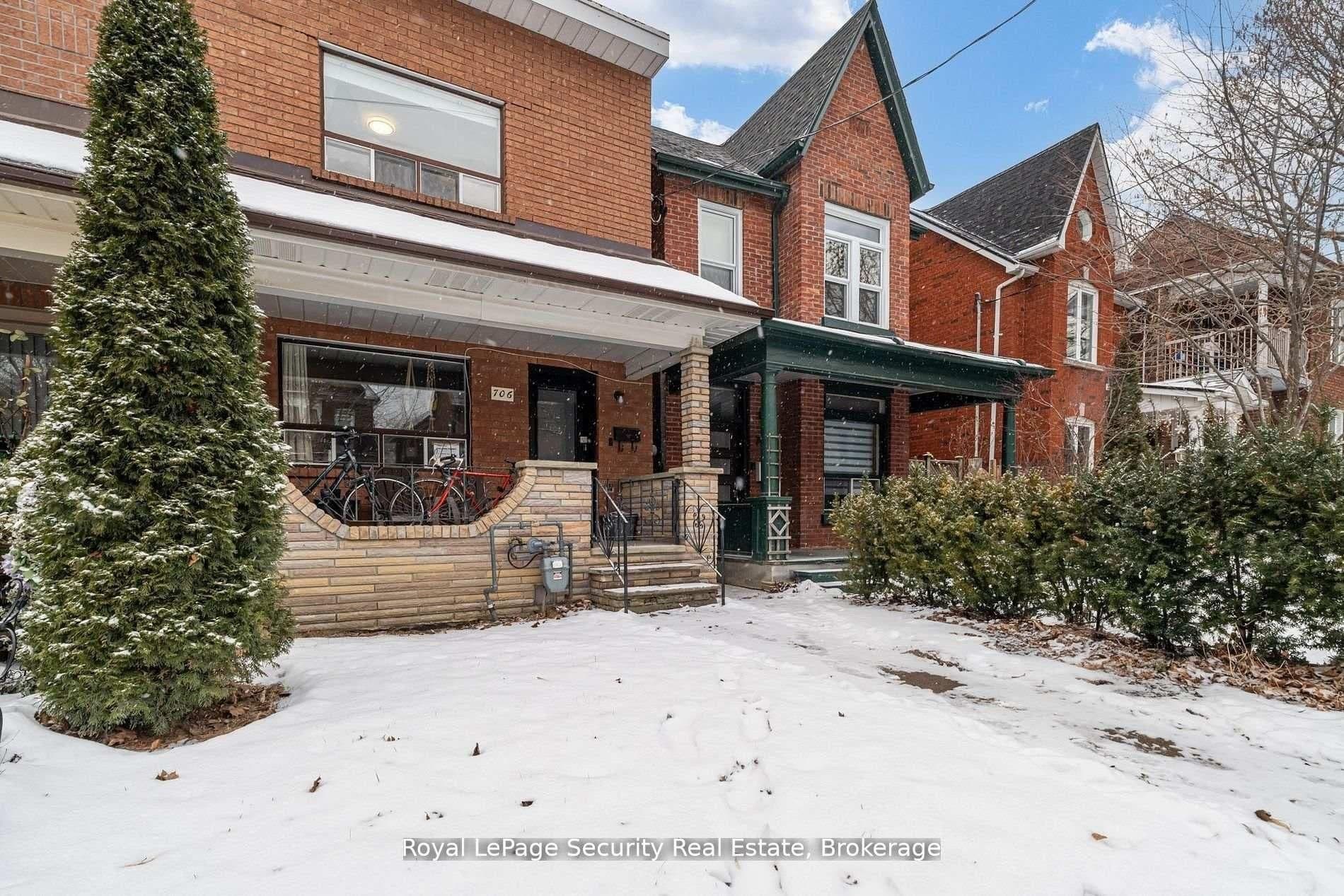706 Gladstone Avenue Lower, Toronto W02, ON M6H 3J4