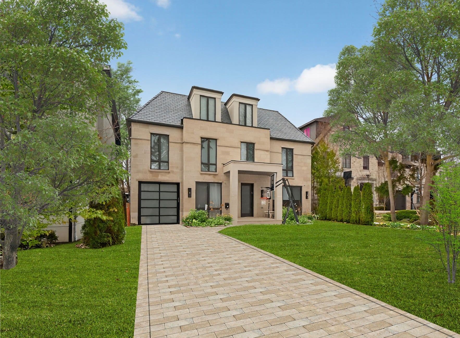 4 Forest Wood, Toronto C04, ON M5N 2V6