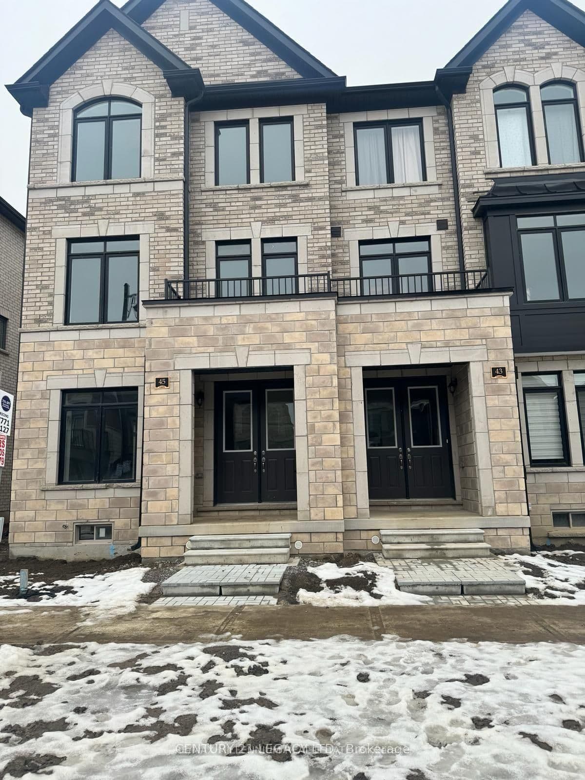45 Minnock Street W, Caledon, ON L7C 4K8