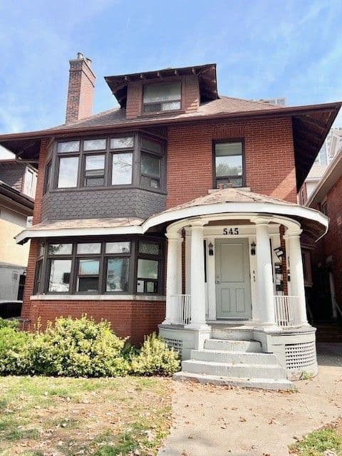 545 Palmerston Boulevard Bsmt, Toronto C01, ON M6G 2P4