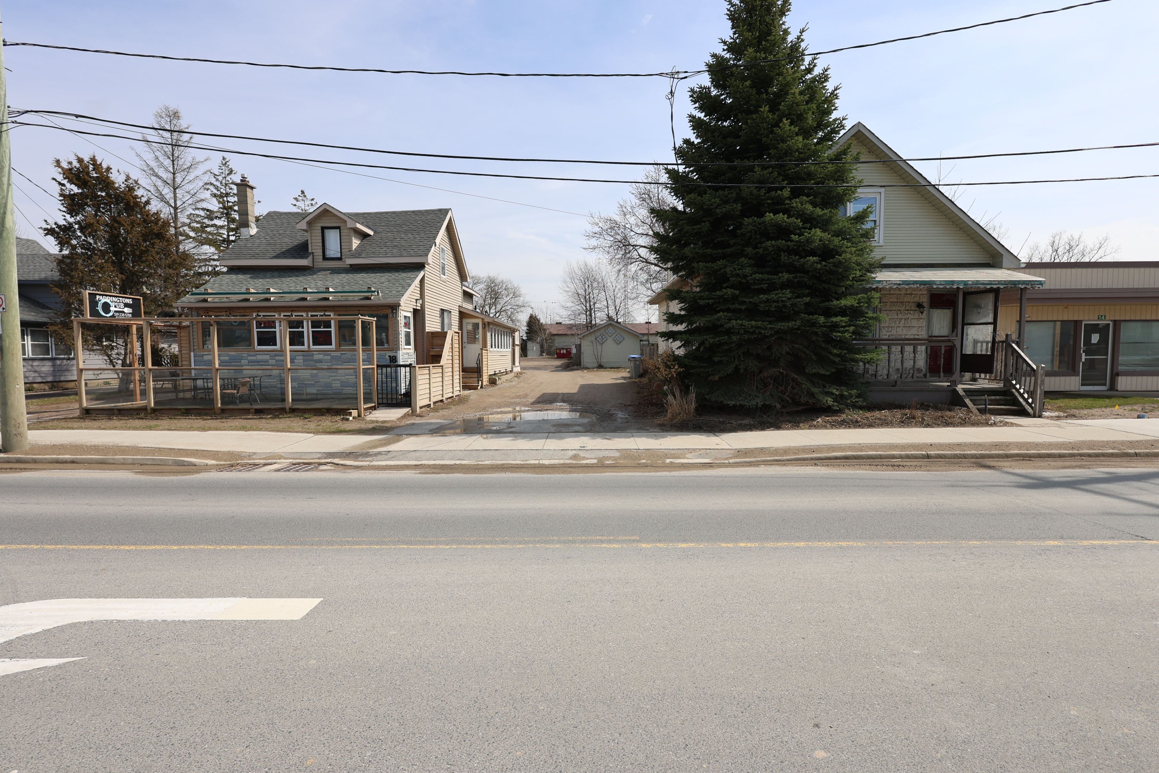 16-18 Ontario Street N, Lambton Shores, ON N0M 1T0