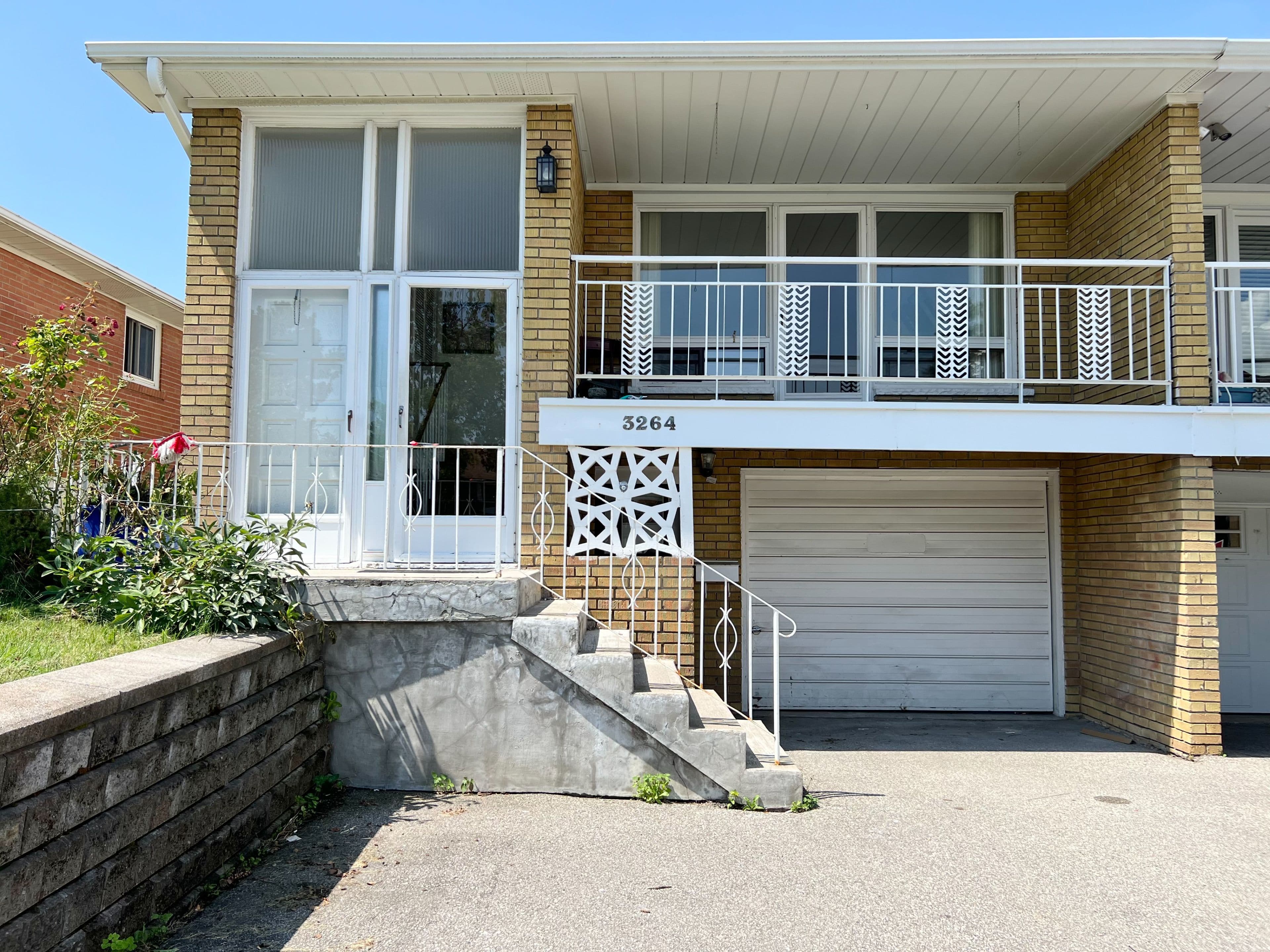3264 Fieldgate Drive Bsmt, Mississauga, ON L4X 2H7