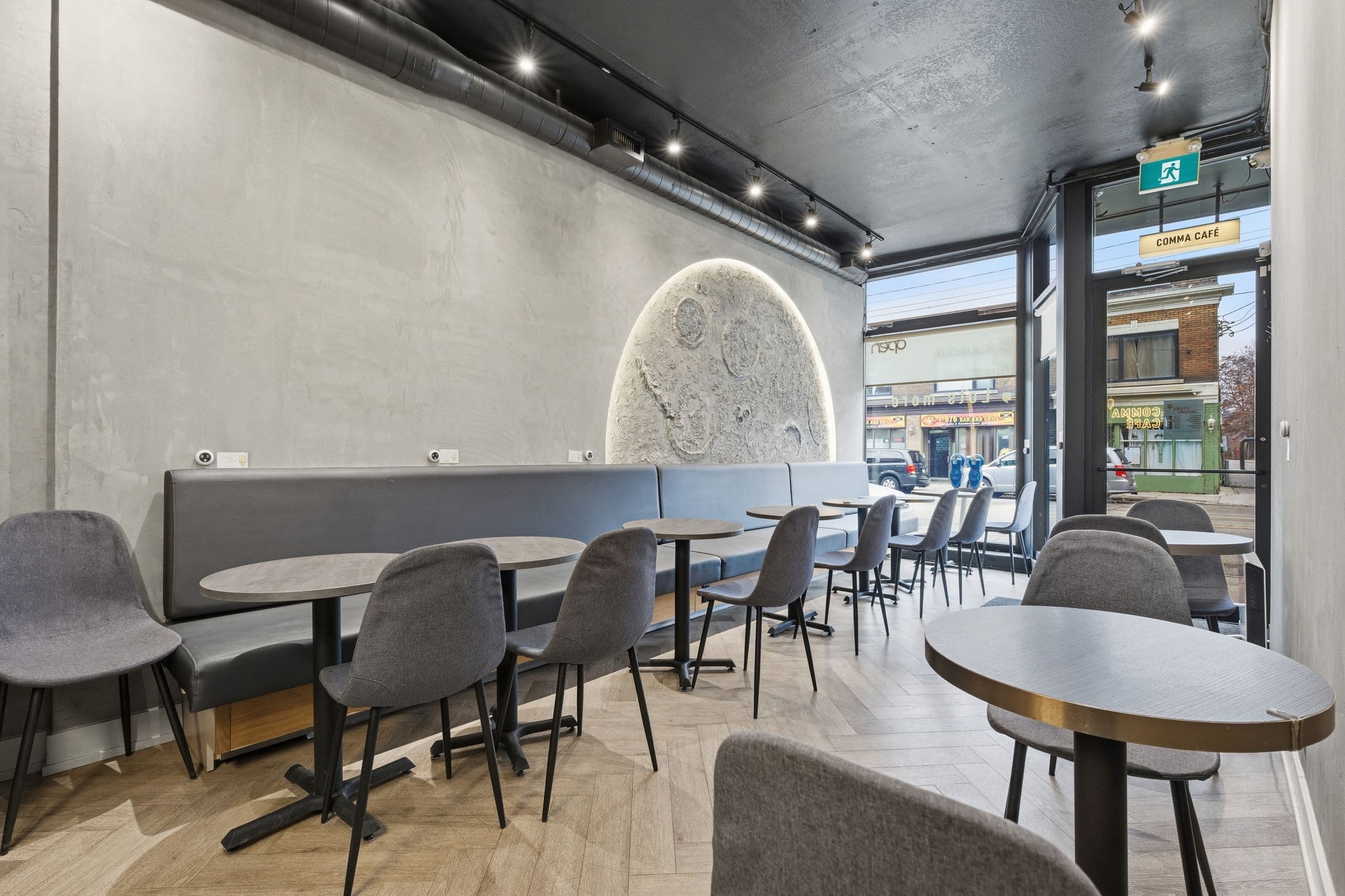 301 Barton Street E, Hamilton, ON L8L 2X4