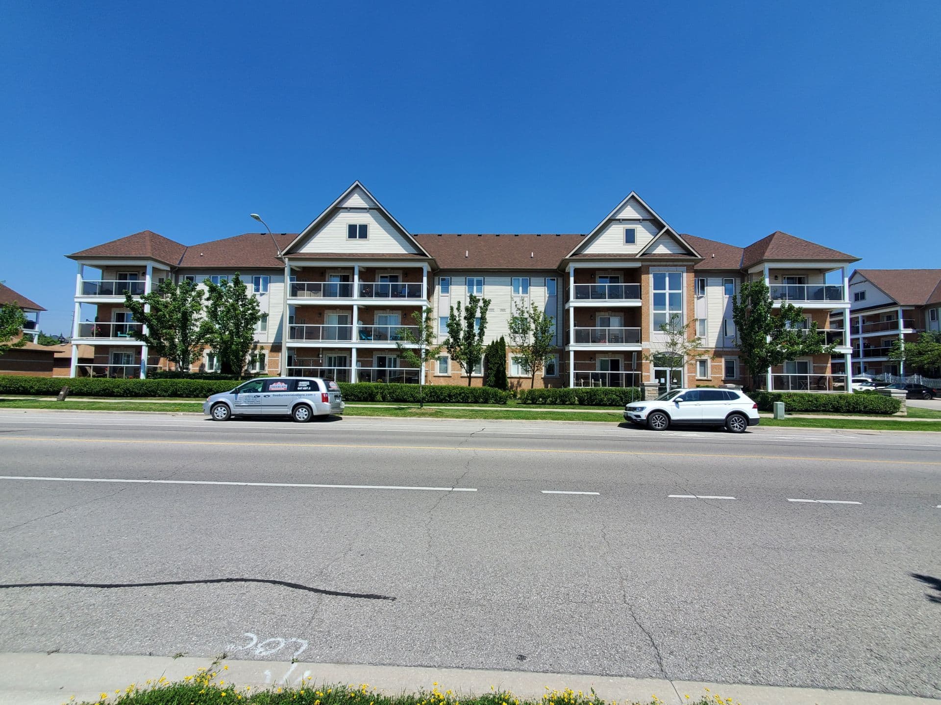 136 Aspen Springs Drive 101, Clarington, ON L1C 0H2