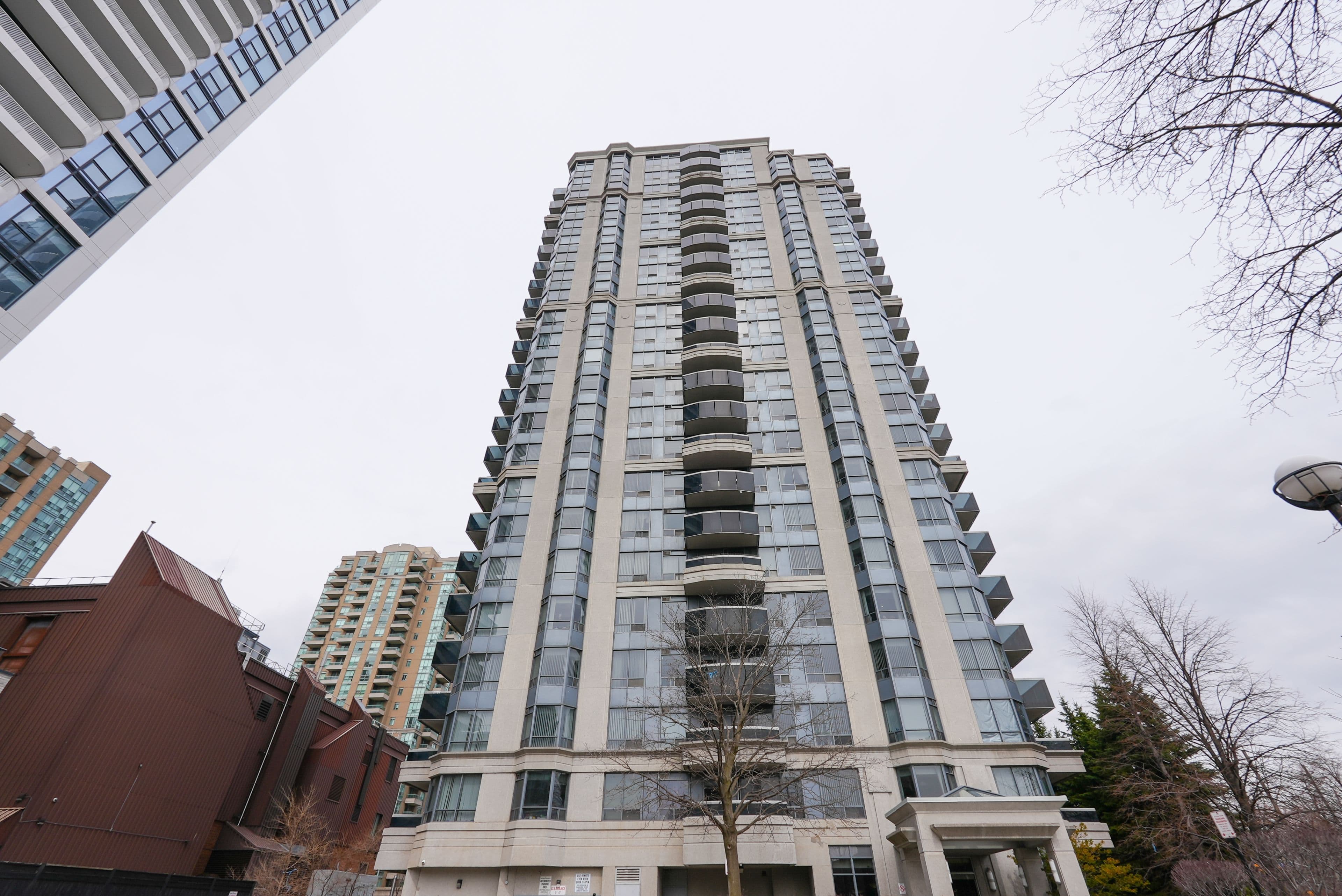 35 Finch Avenue E 2307, Toronto C14, ON M2N 6Z8