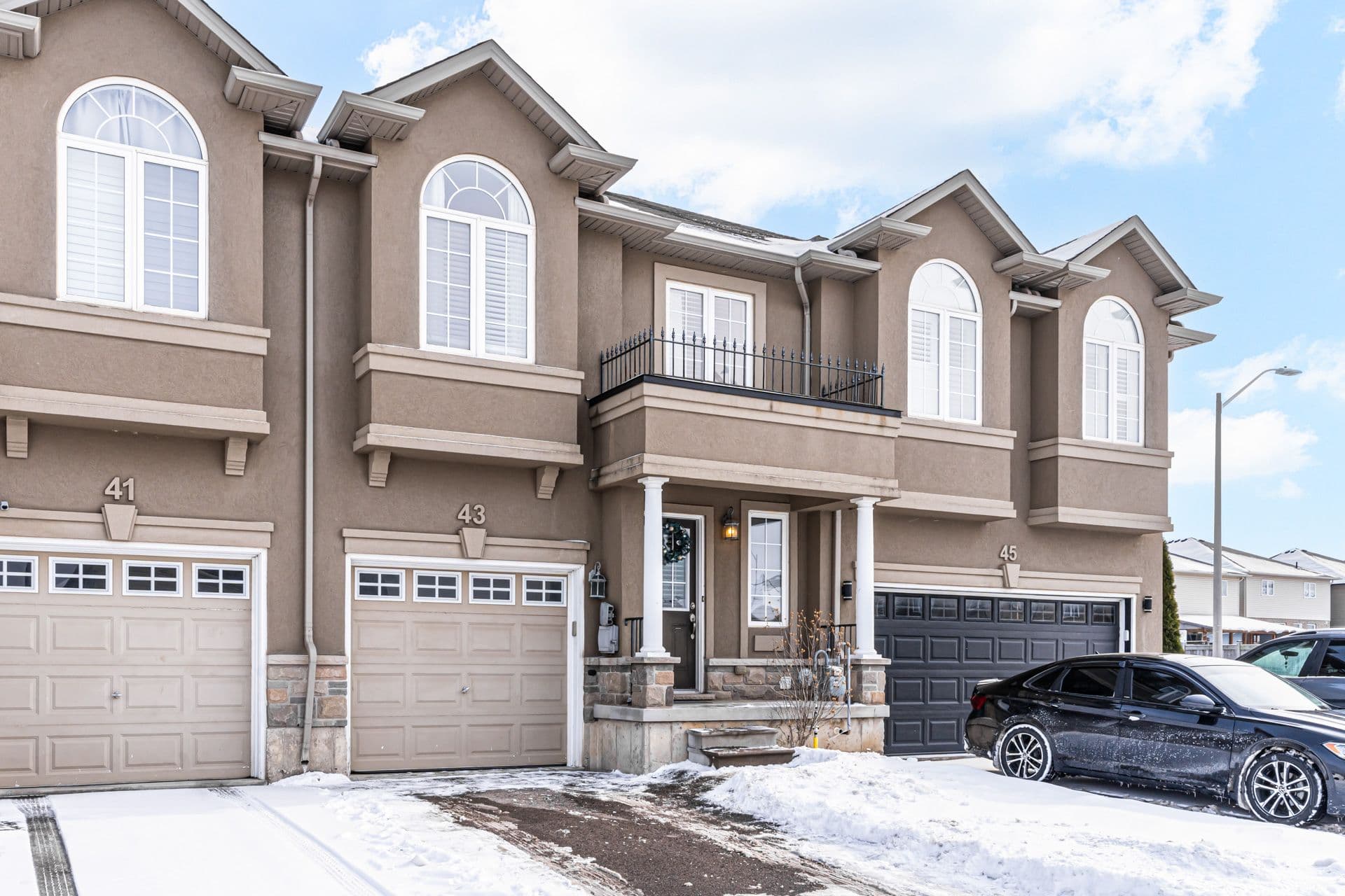 43 Trafalgar Drive, Hamilton, ON L8J 0E2