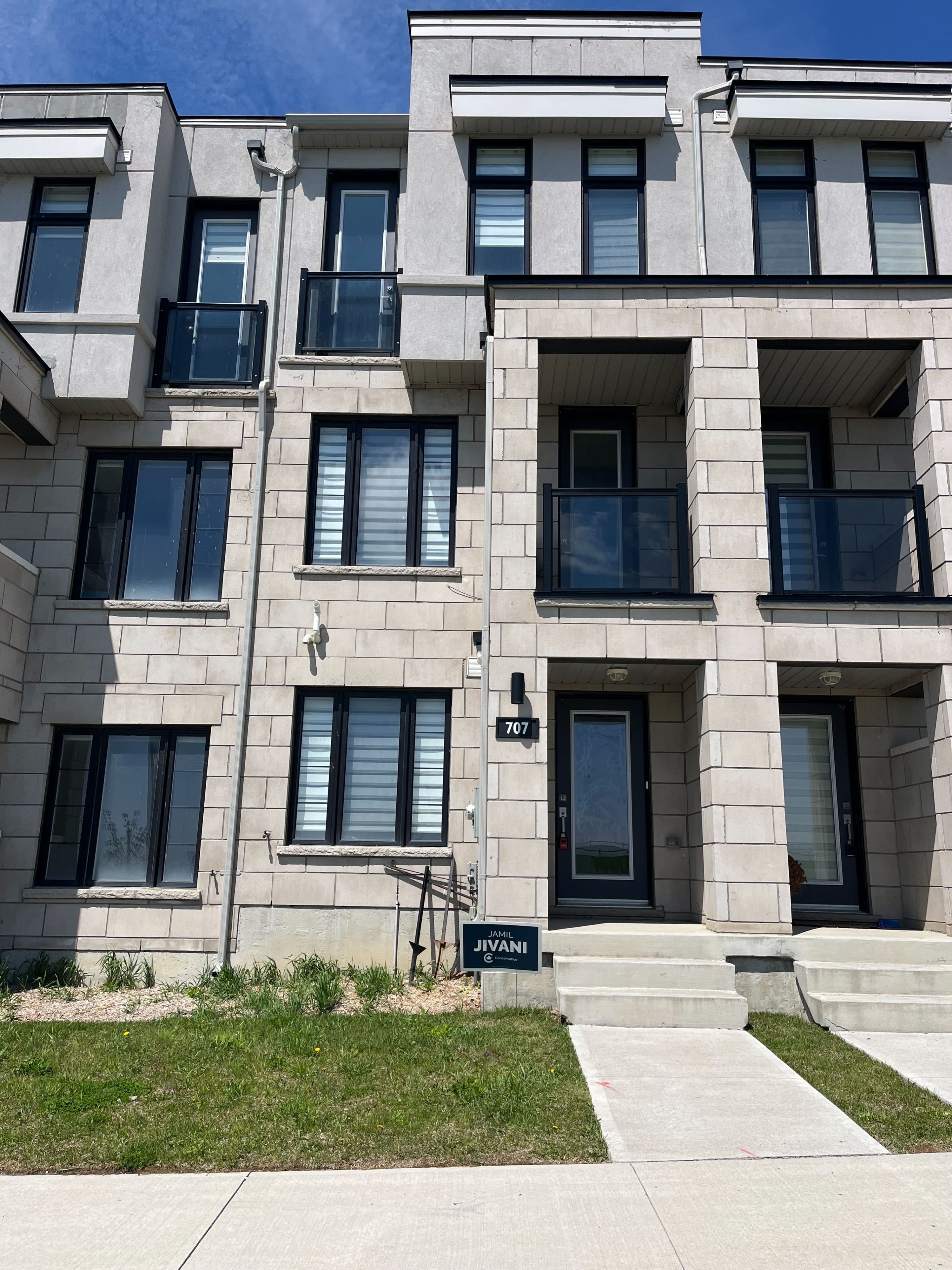 707 Port Darlington Road, Clarington, ON L1C 3K3