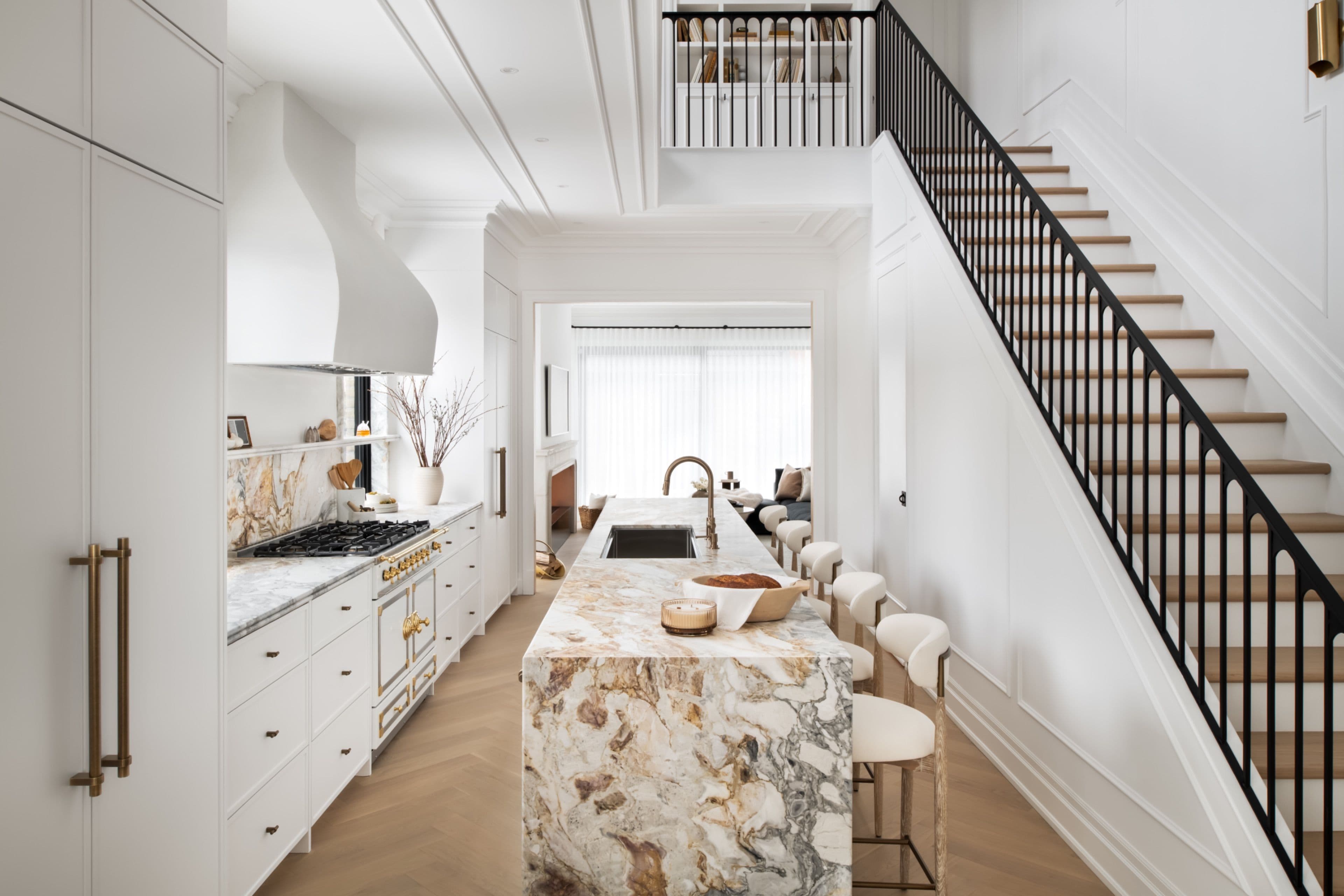 23 Lippincott Street, Toronto C01, ON M5T 2R4