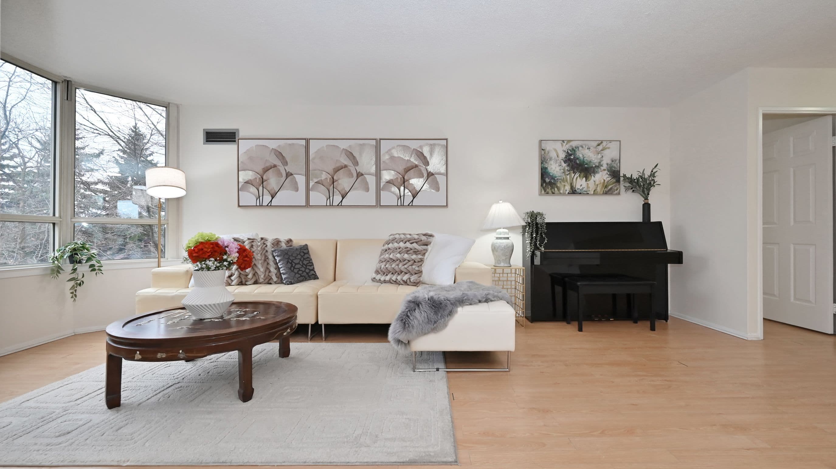 175 Bamburgh Circle 309, Toronto E05, ON M1W 3X8