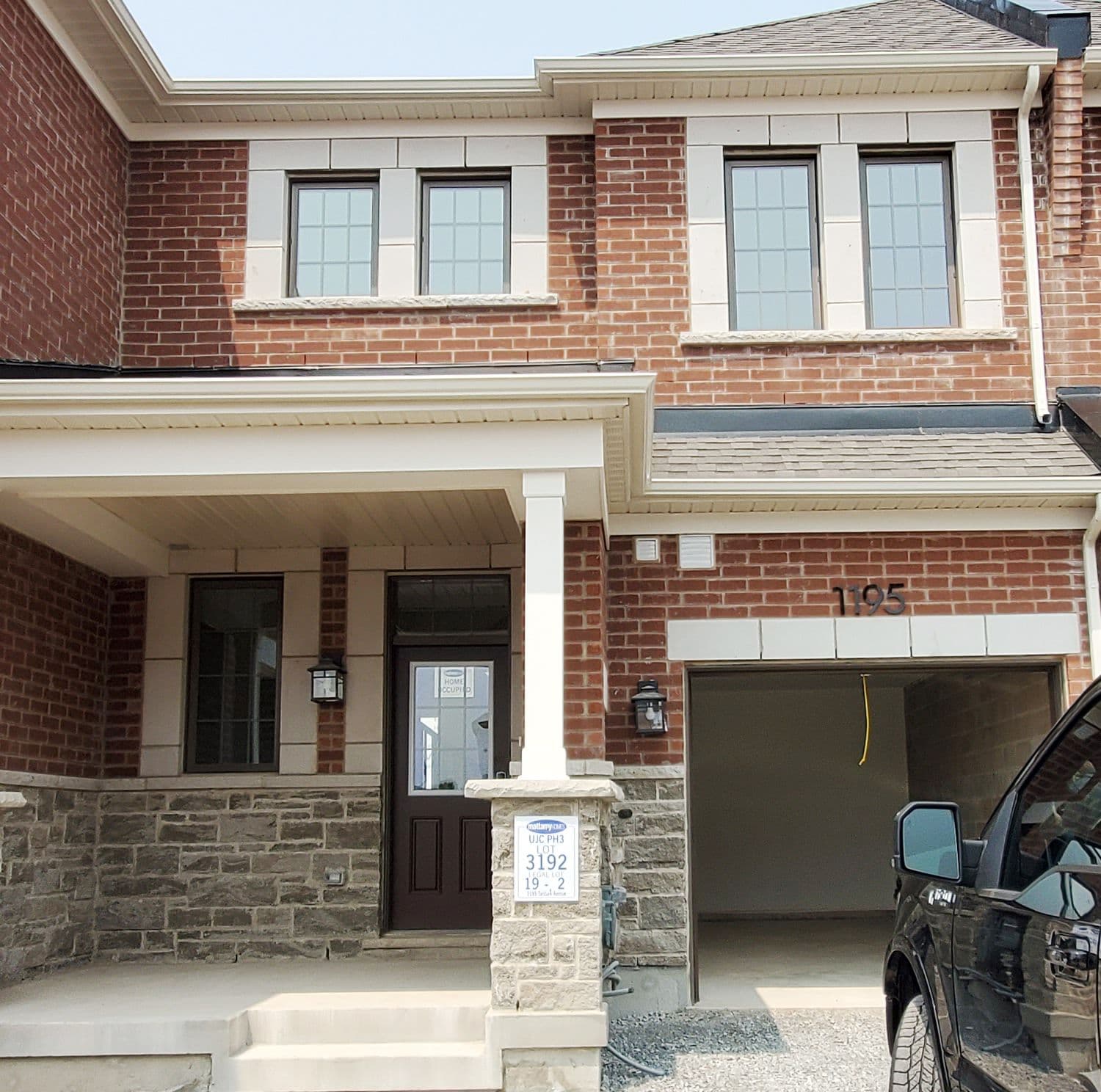 1195 Tanbark Avenue, Oakville, ON L6H 3X1
