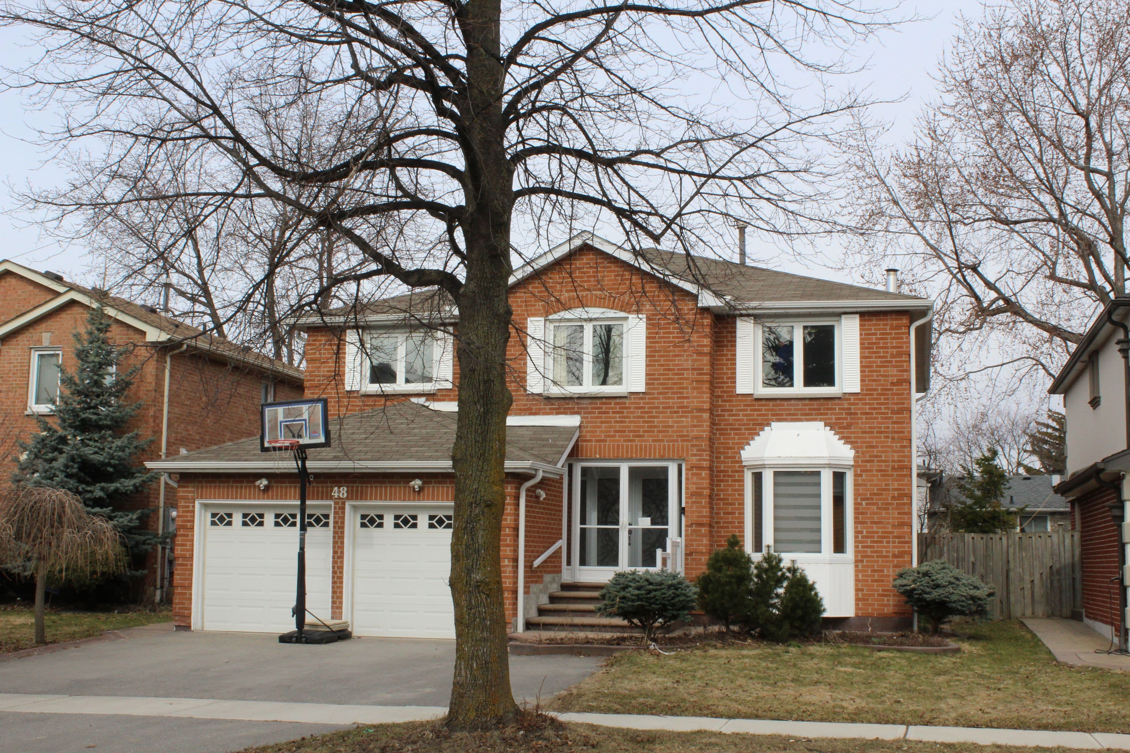 48 Howell Street, Brampton, ON L6Y 3H8